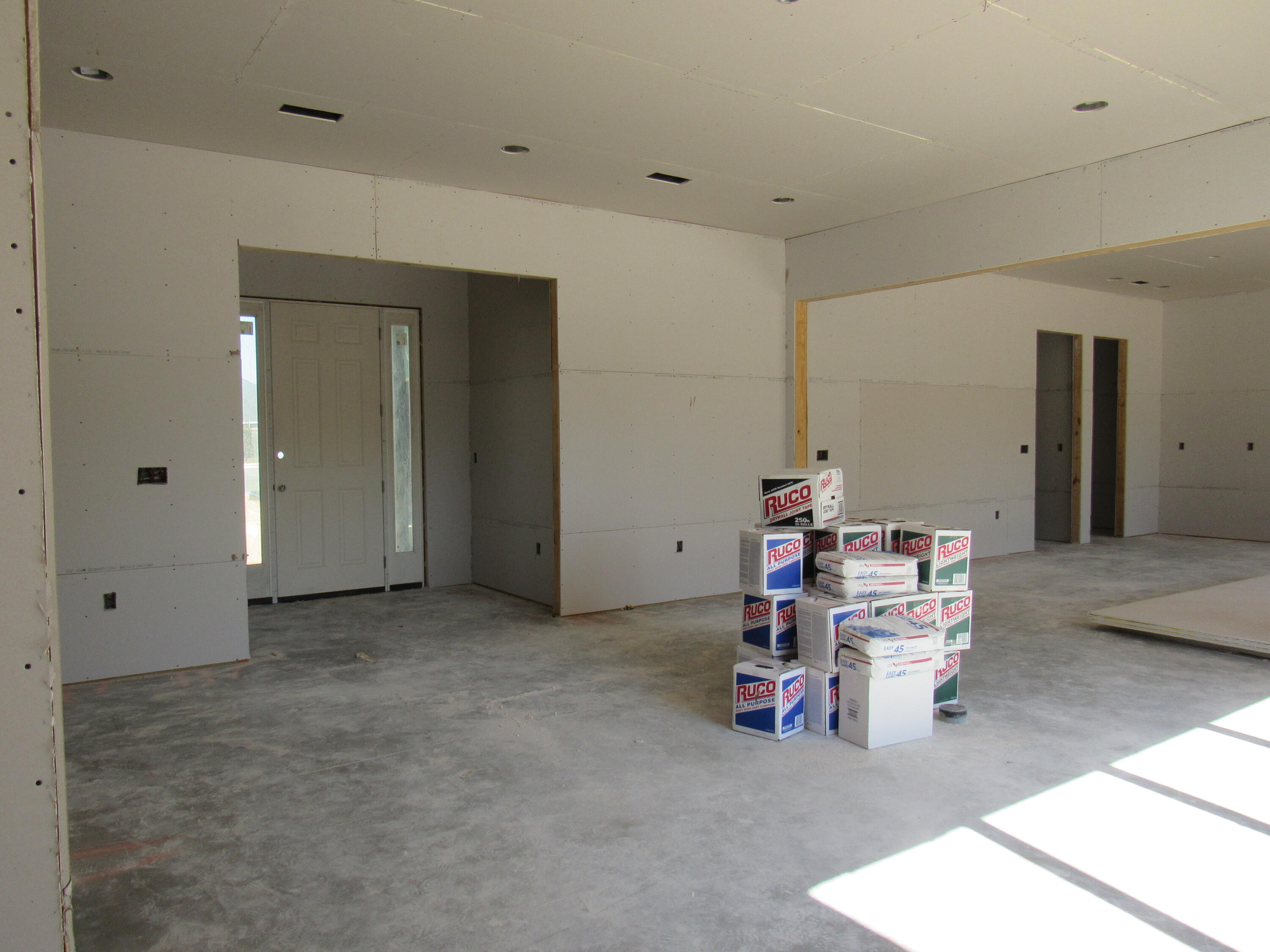 MAGNOLIA WOODS - Residential