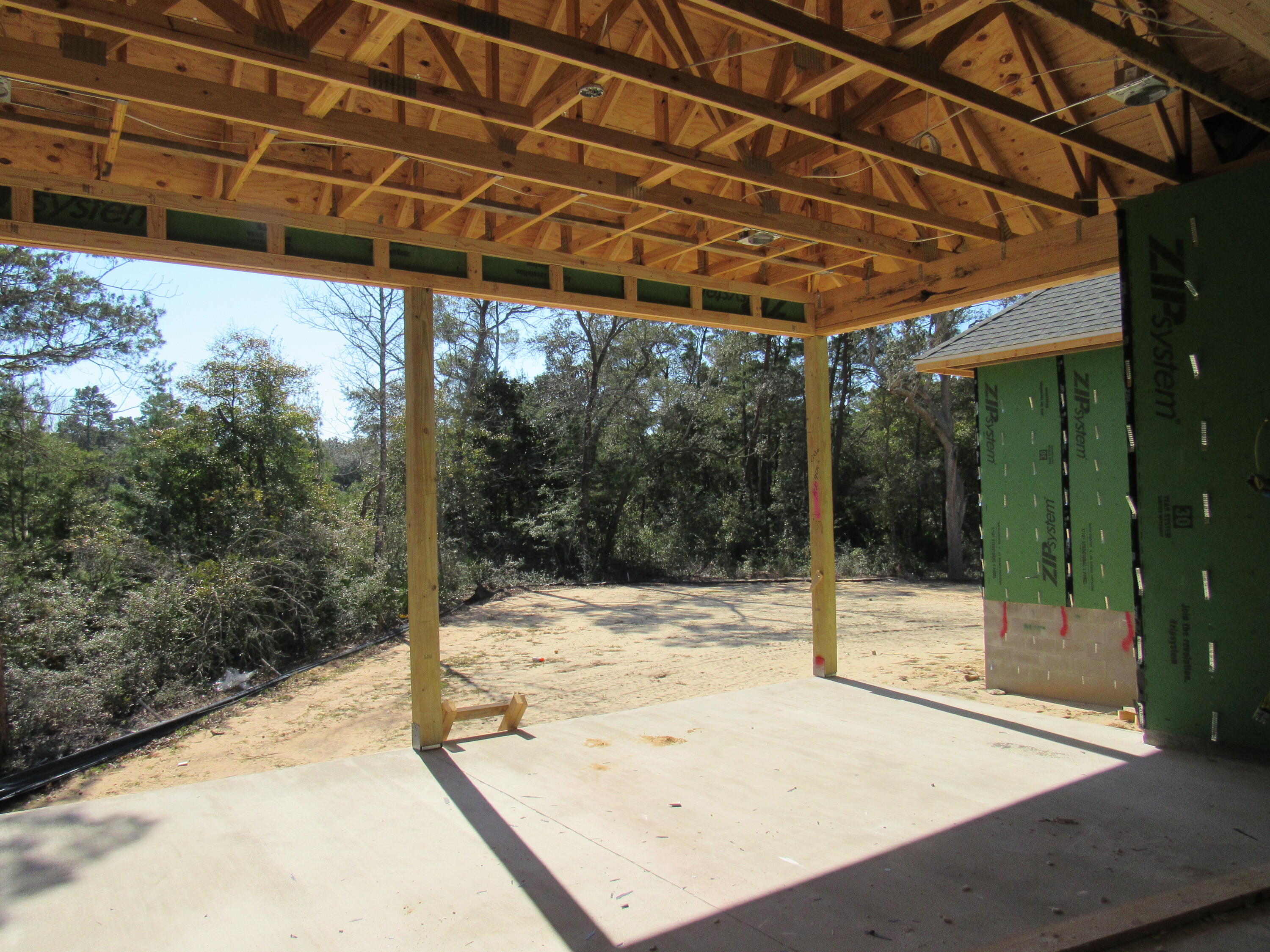 MAGNOLIA WOODS - Residential