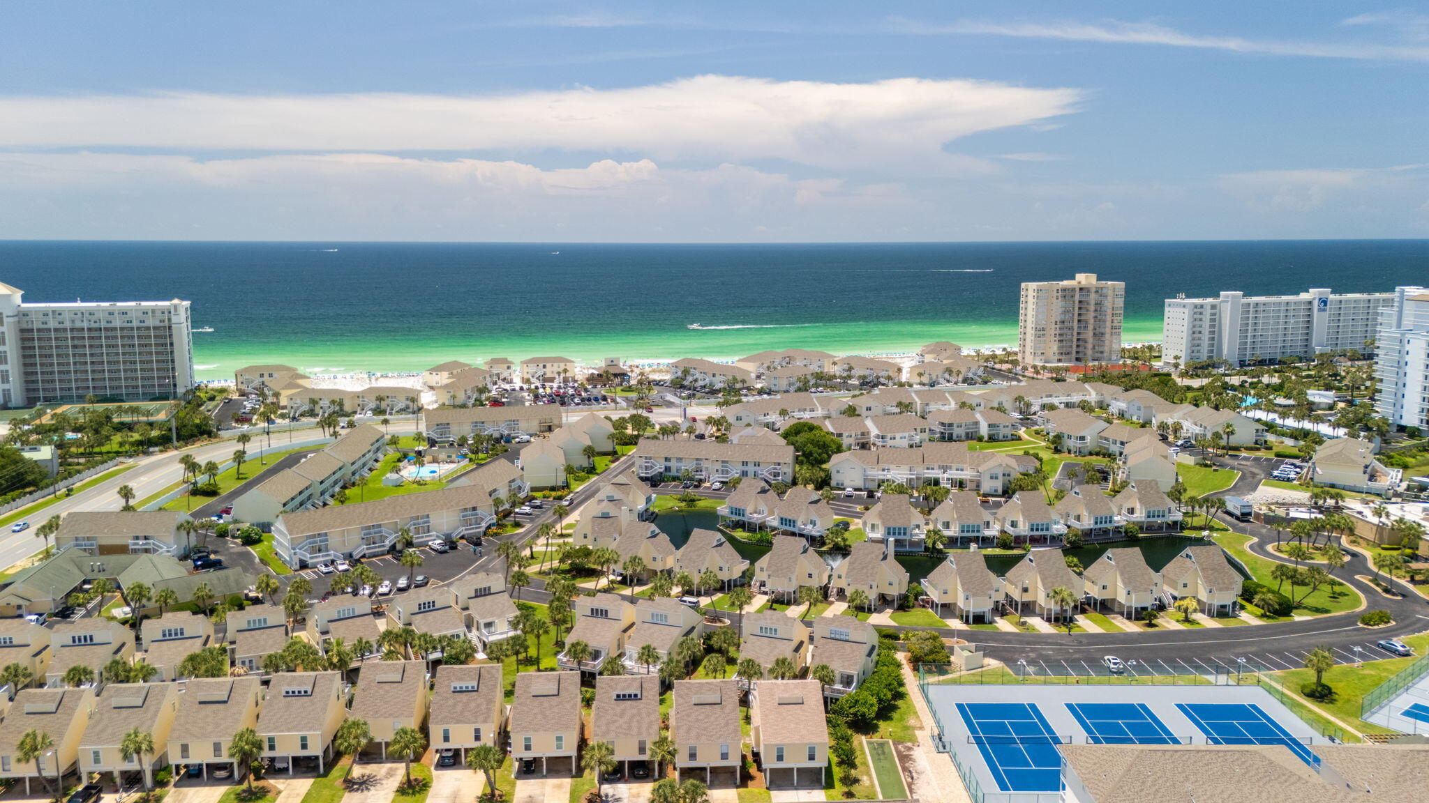 SANDPIPER COVE PH 03 - Residential