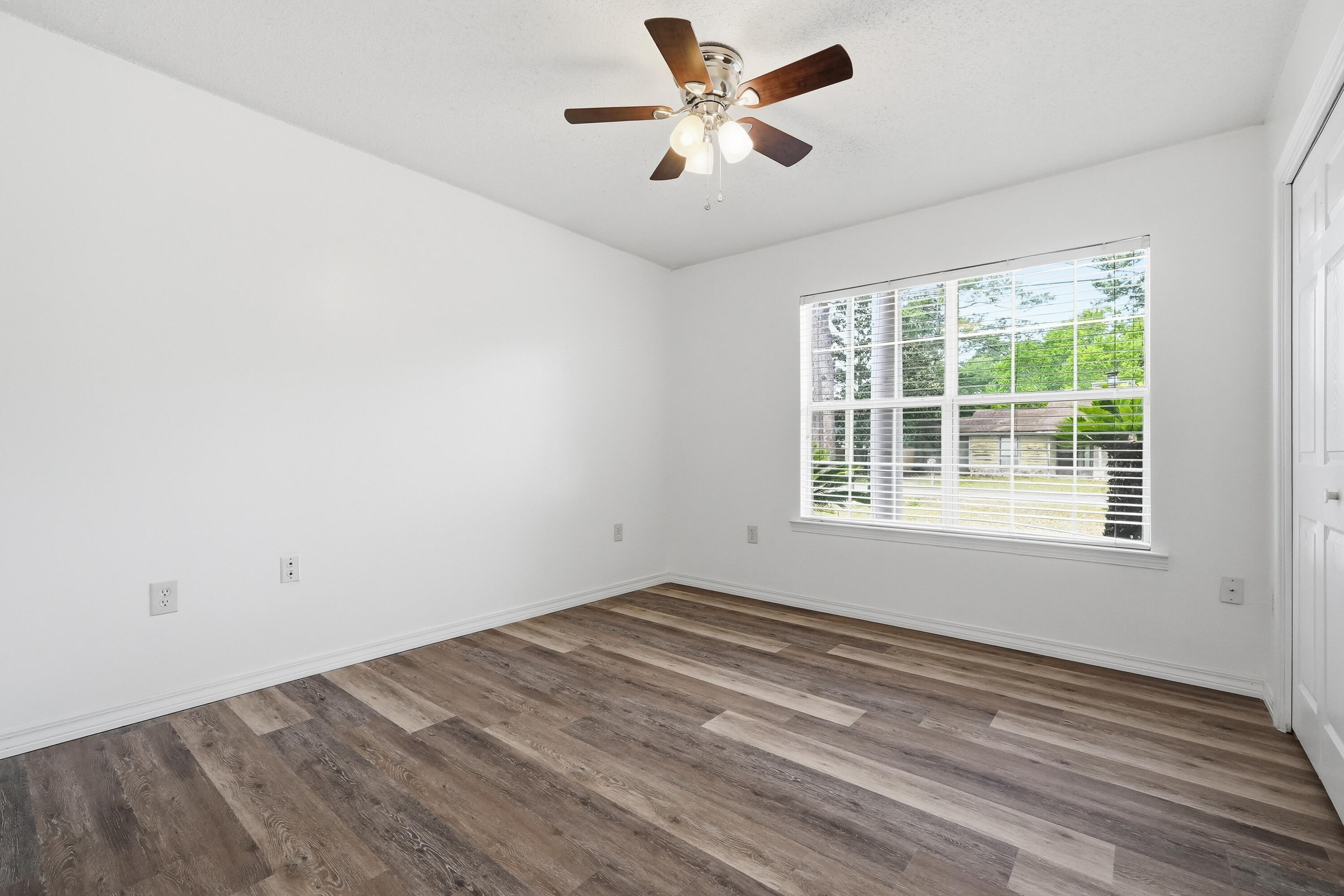 EMORY THOMAS - Residential