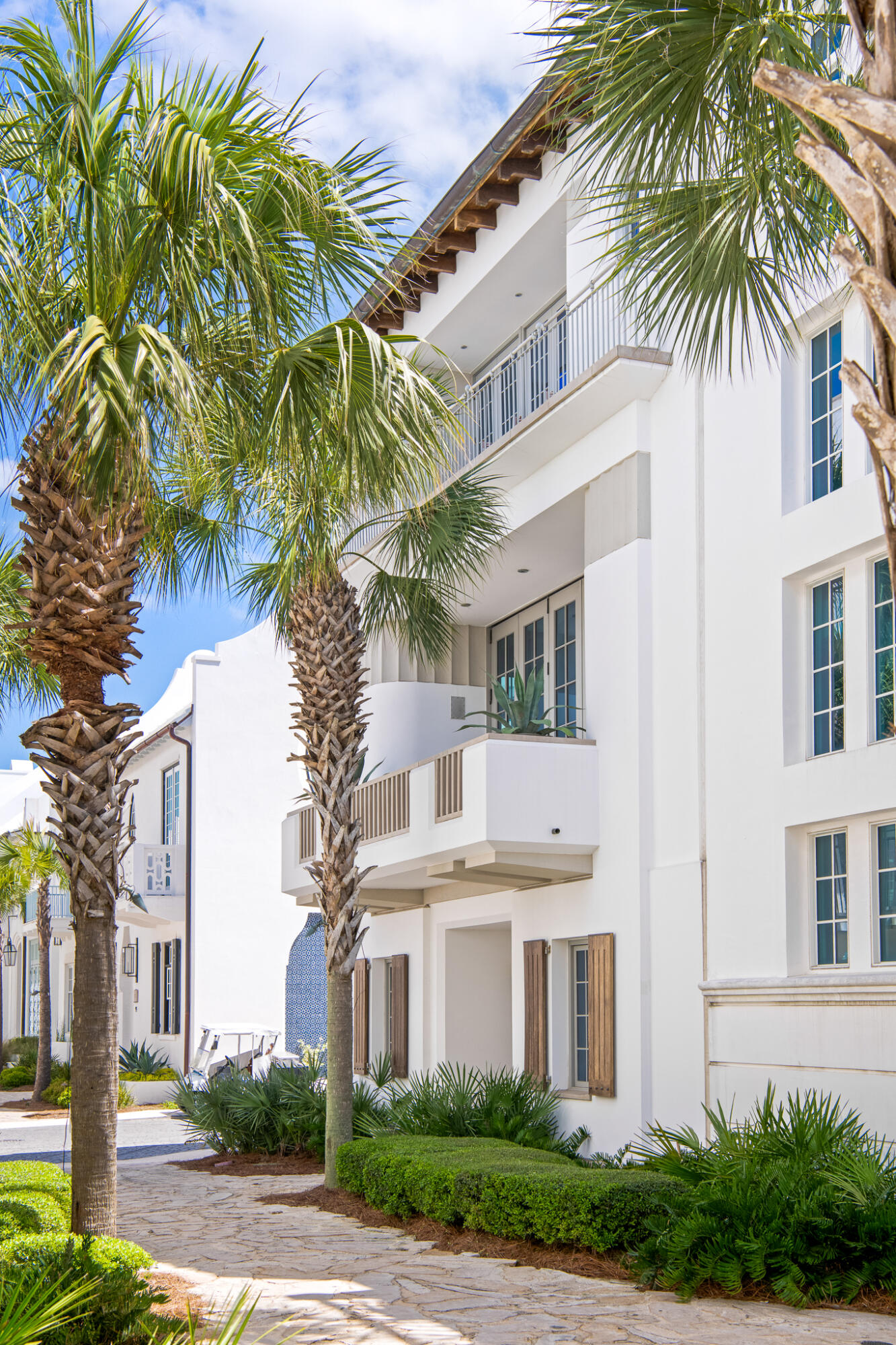 130 Sea Garden Street