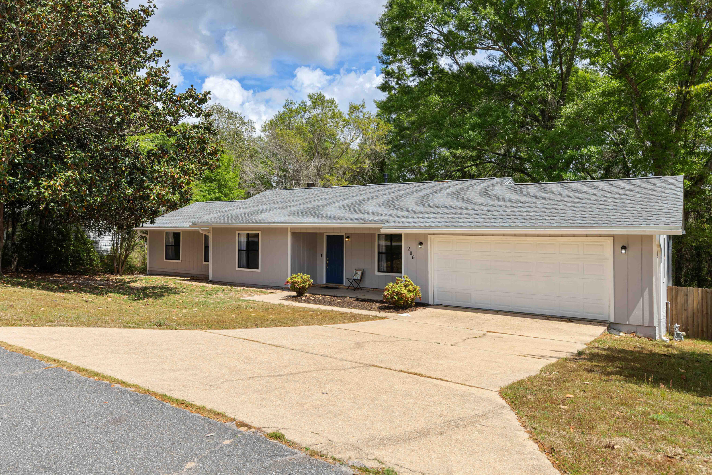 COUNTRYVIEW ESTATES - Residential