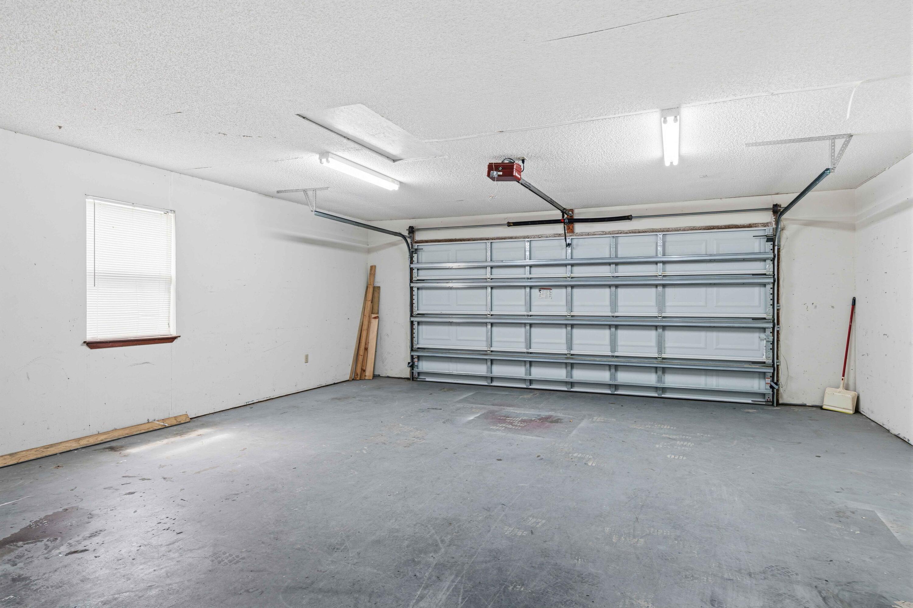 COUNTRYVIEW ESTATES - Residential