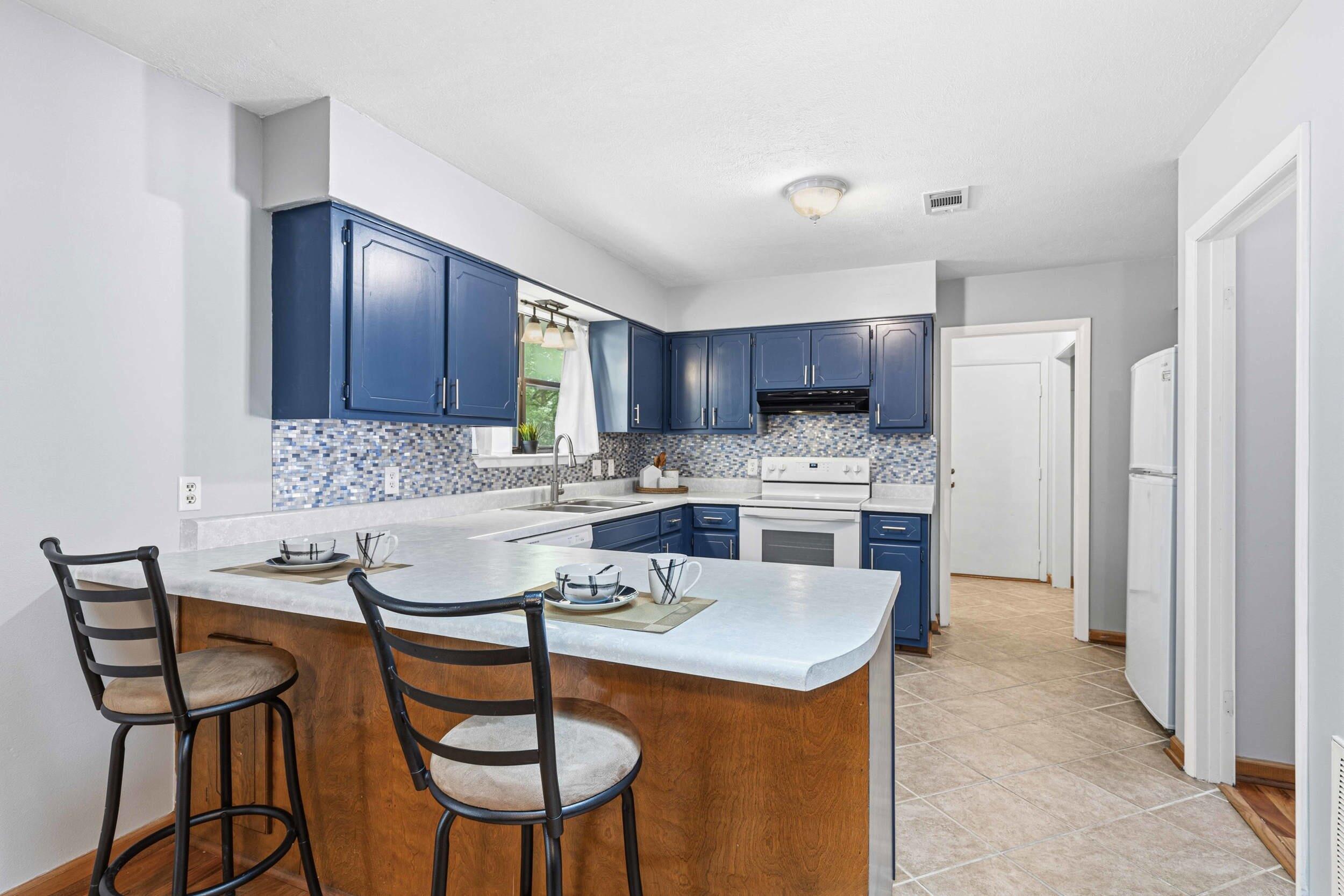 COUNTRYVIEW ESTATES - Residential