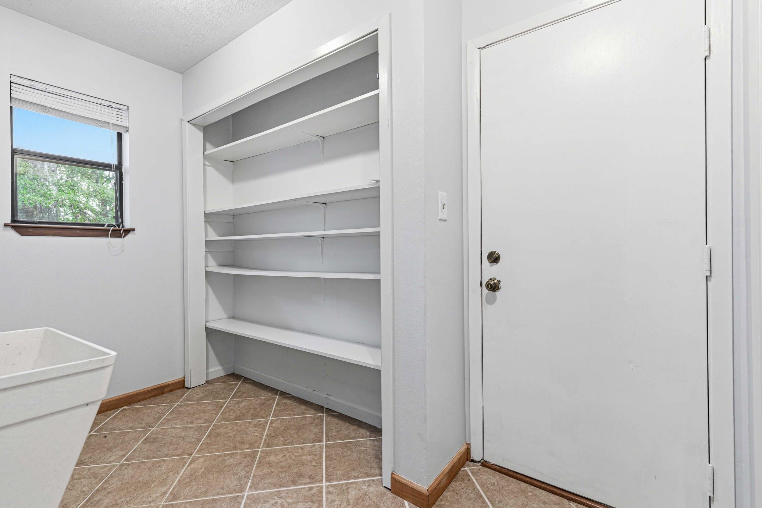 COUNTRYVIEW ESTATES - Residential