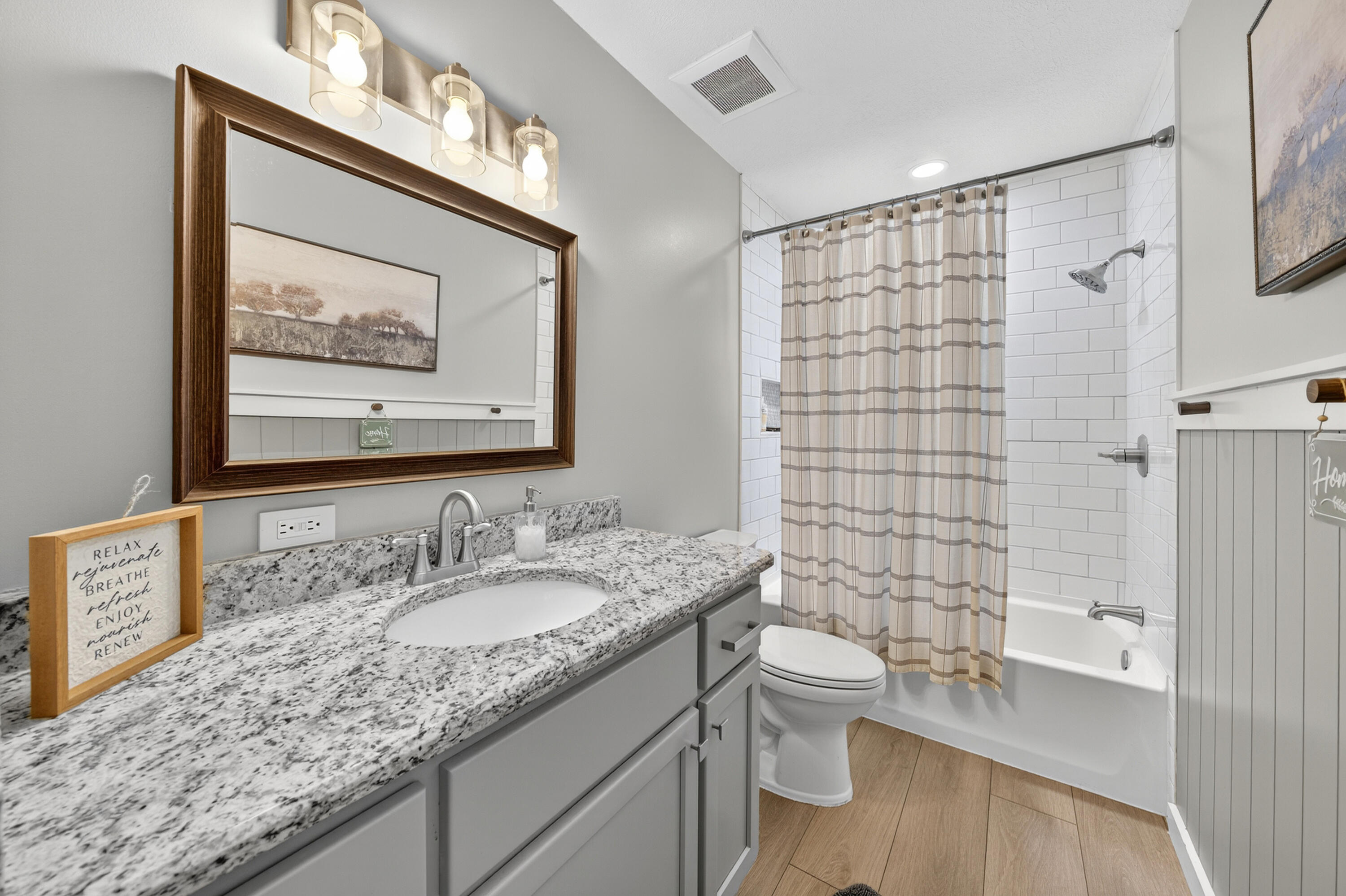 NO RECORDED SUBDIVISION - Residential