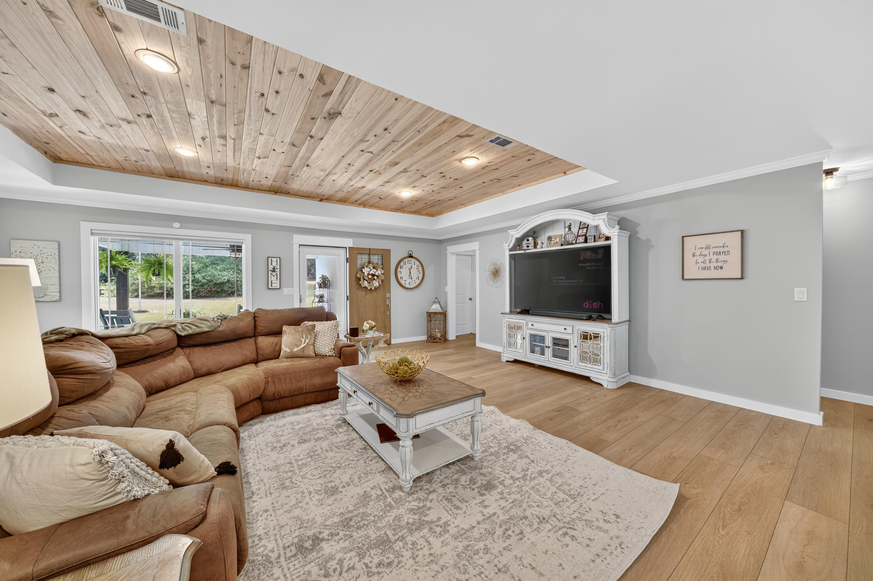 NO RECORDED SUBDIVISION - Residential