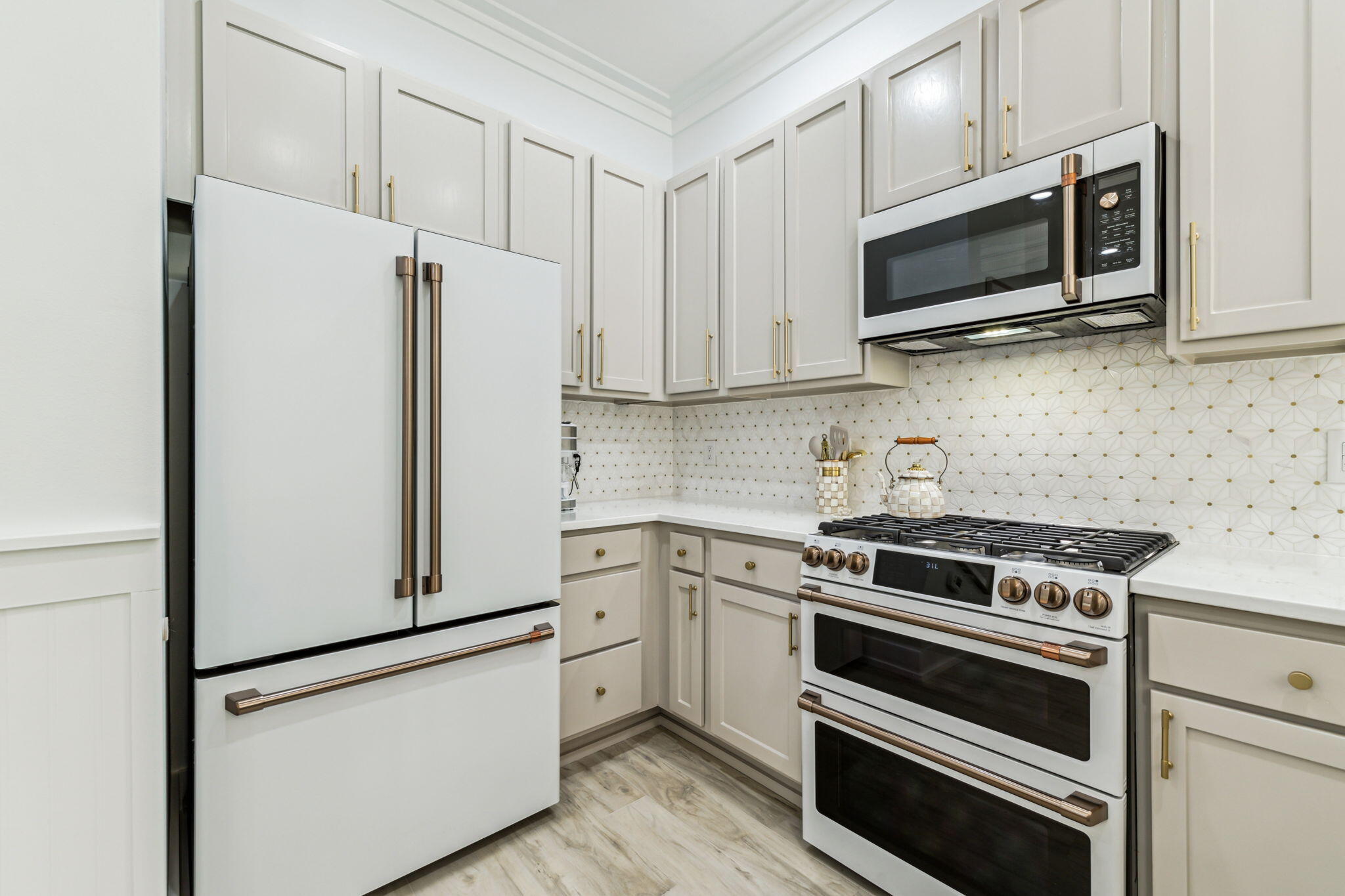 GRAYTON COVE - Residential