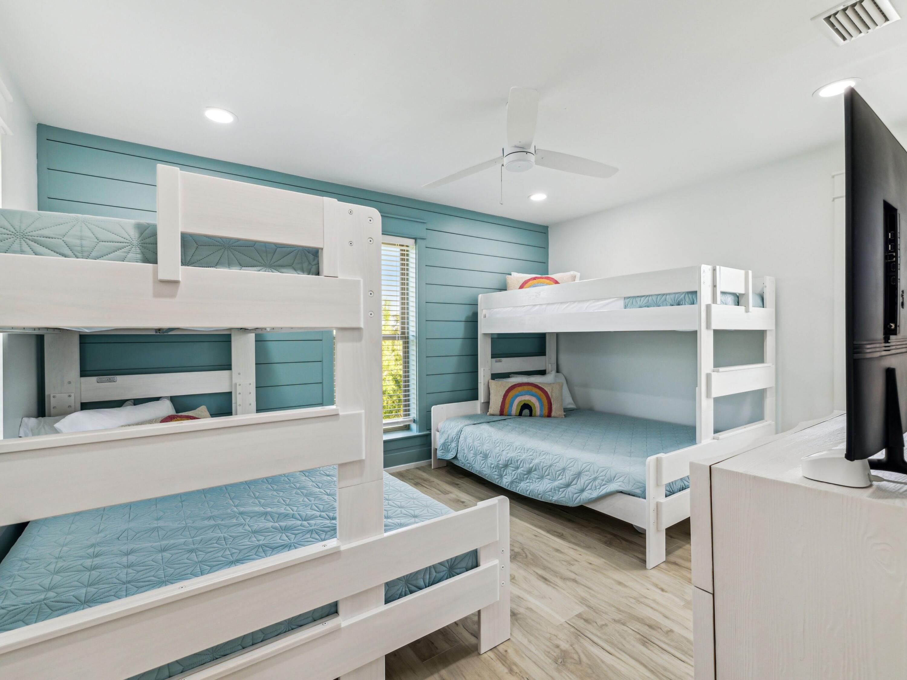 GRAYTON COVE - Residential