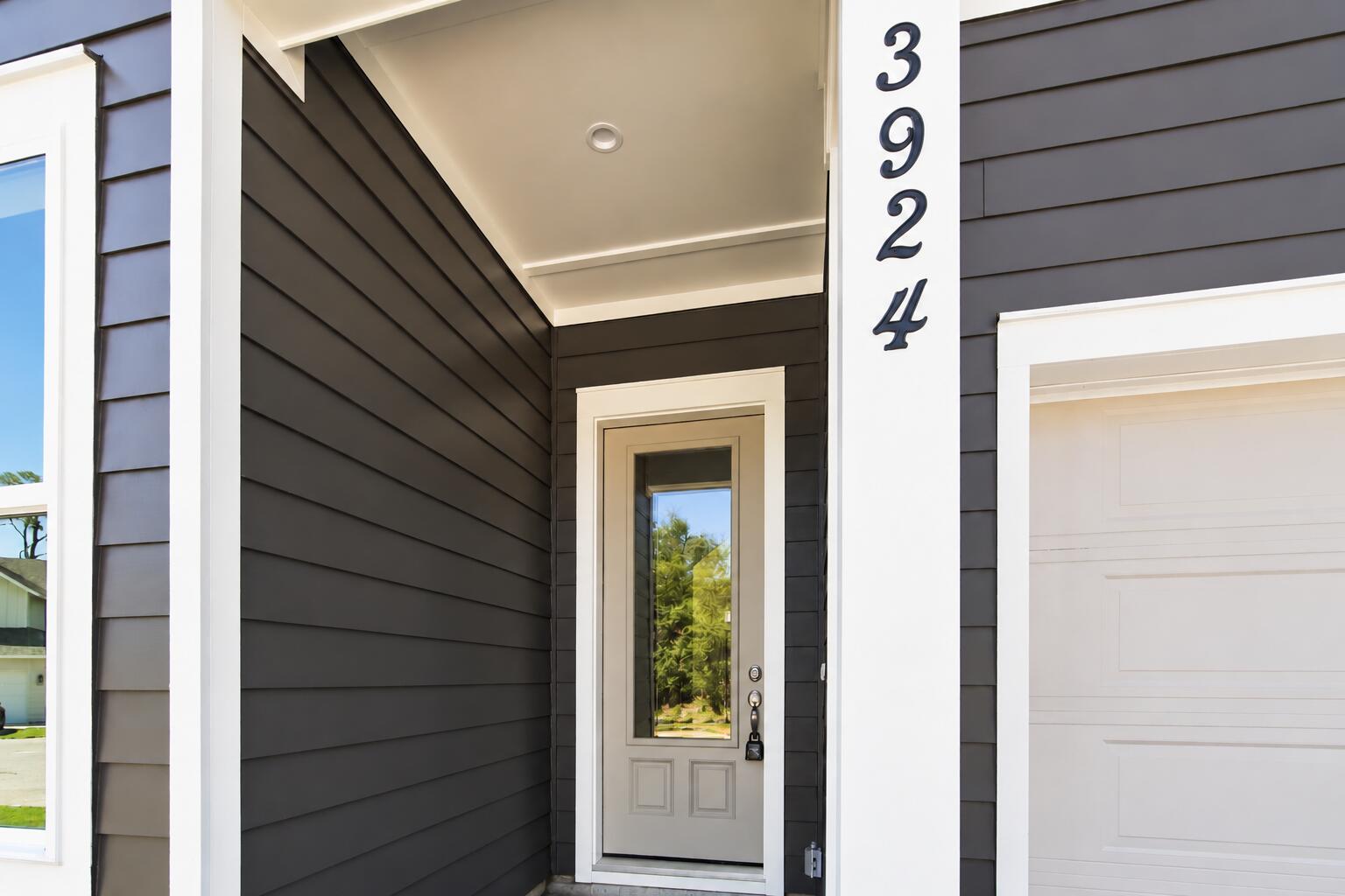 3924 Bungalow Lane