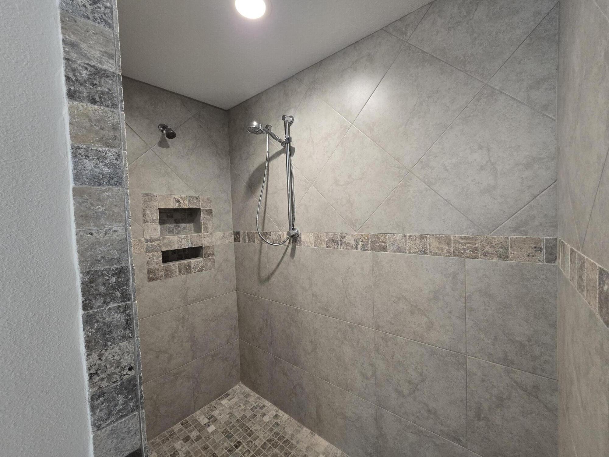 BROOKE ESTATES PHASE II - Residential