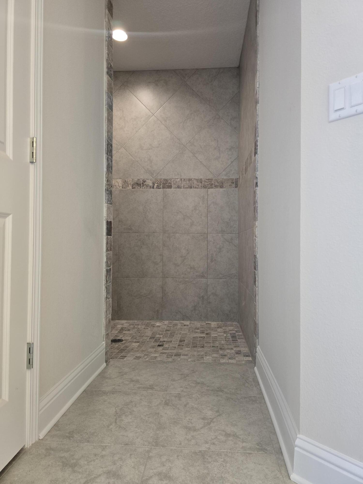 BROOKE ESTATES PHASE II - Residential