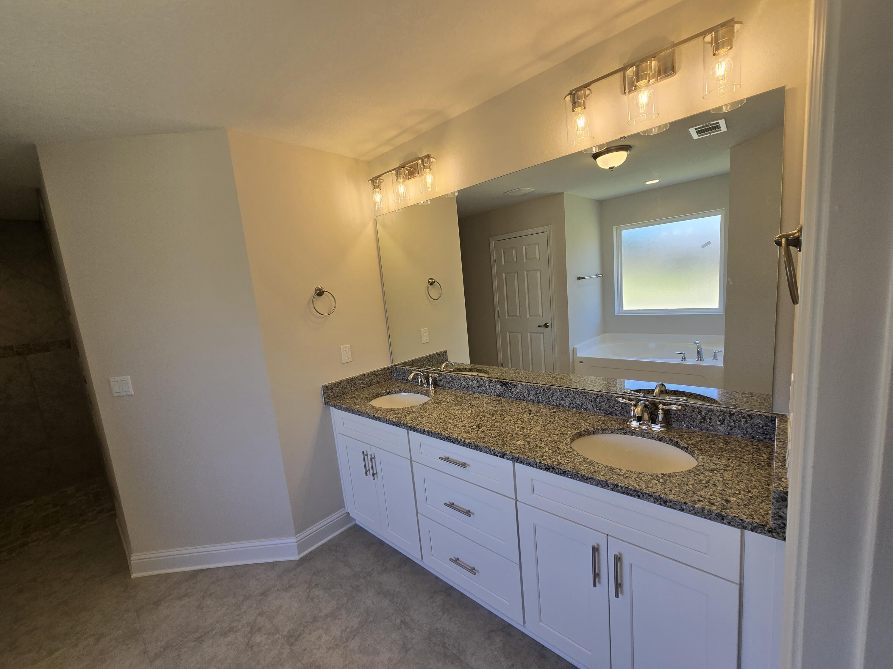 BROOKE ESTATES PHASE II - Residential