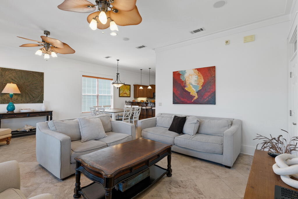 EMERALD WATERS VILLAGE - Residential