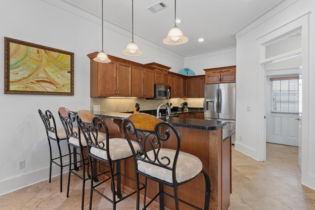 EMERALD WATERS VILLAGE - Residential