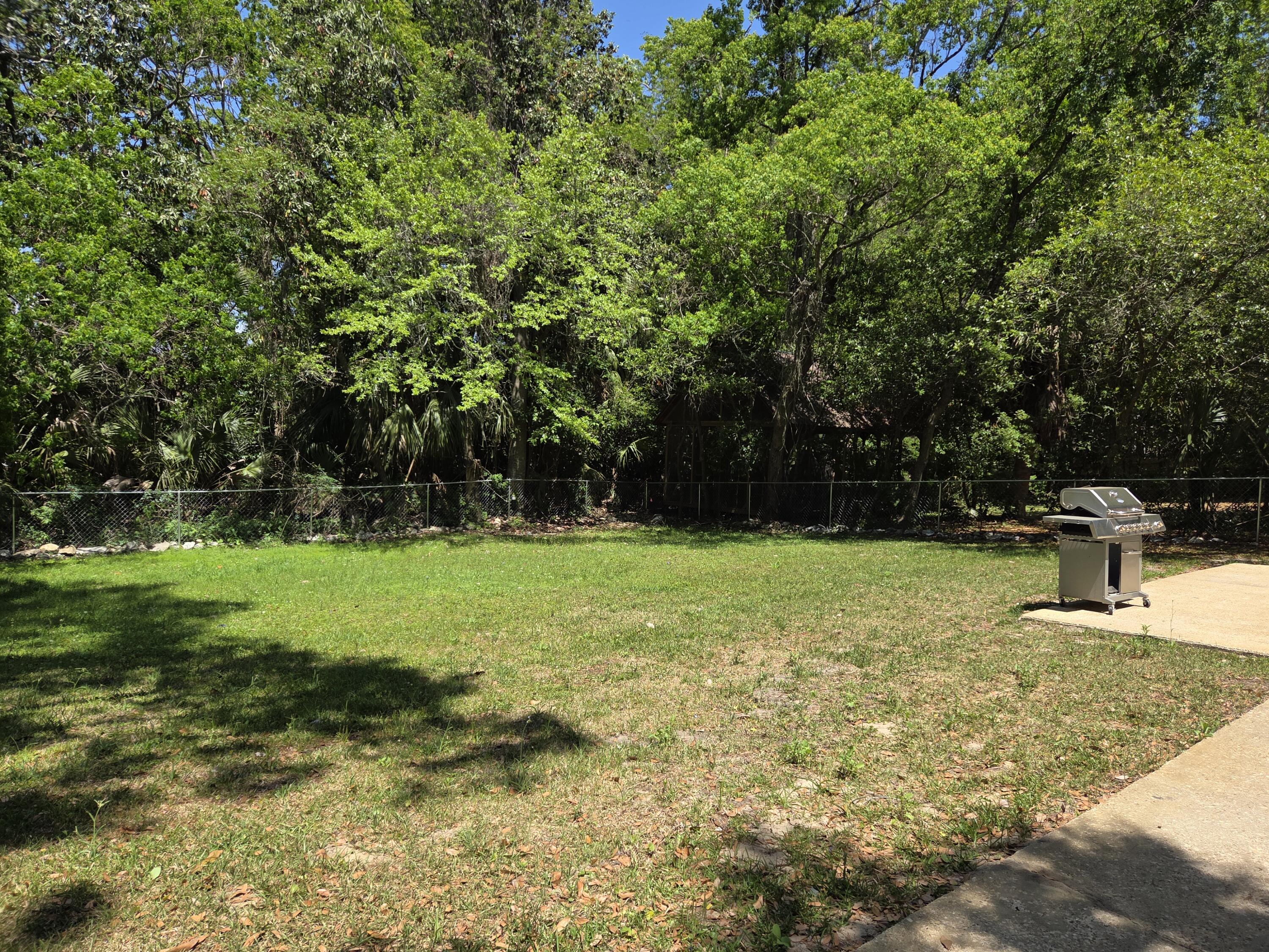 SEABREEZE 3RD ADDN - Residential