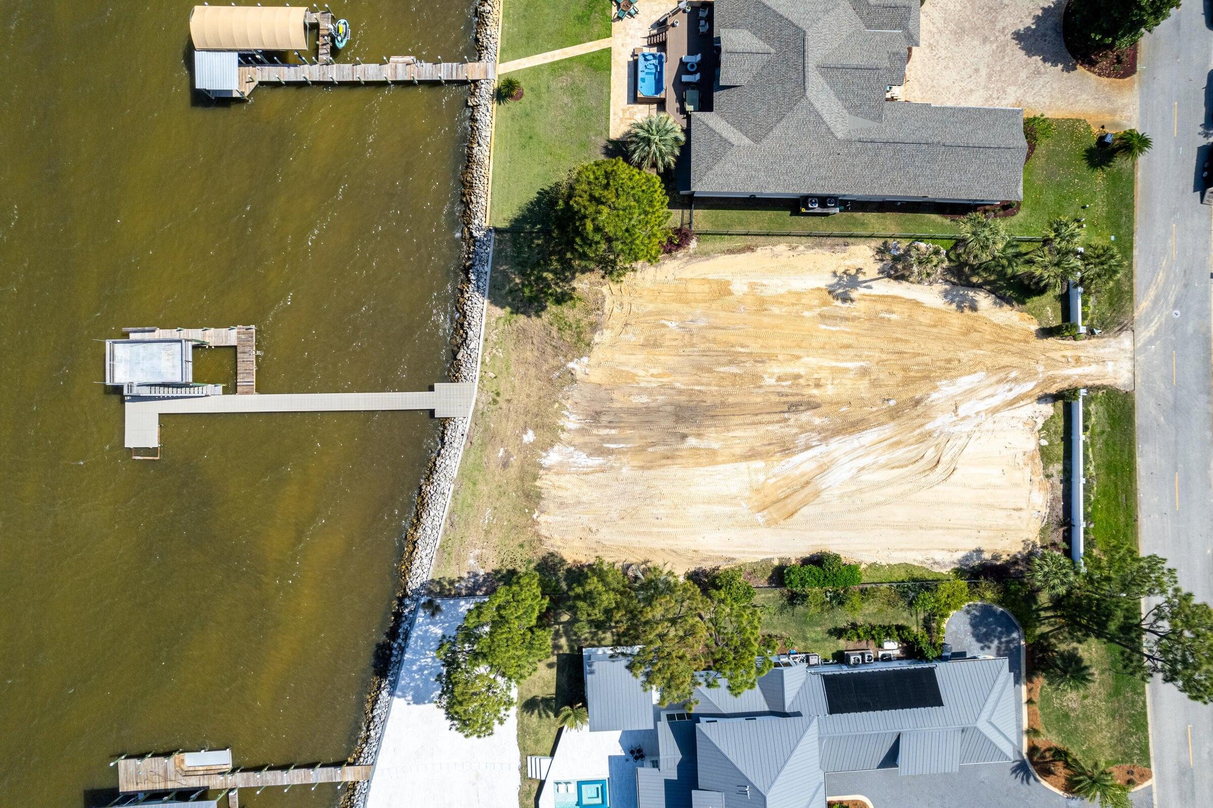 DRIFTWOOD ESTATES - Land