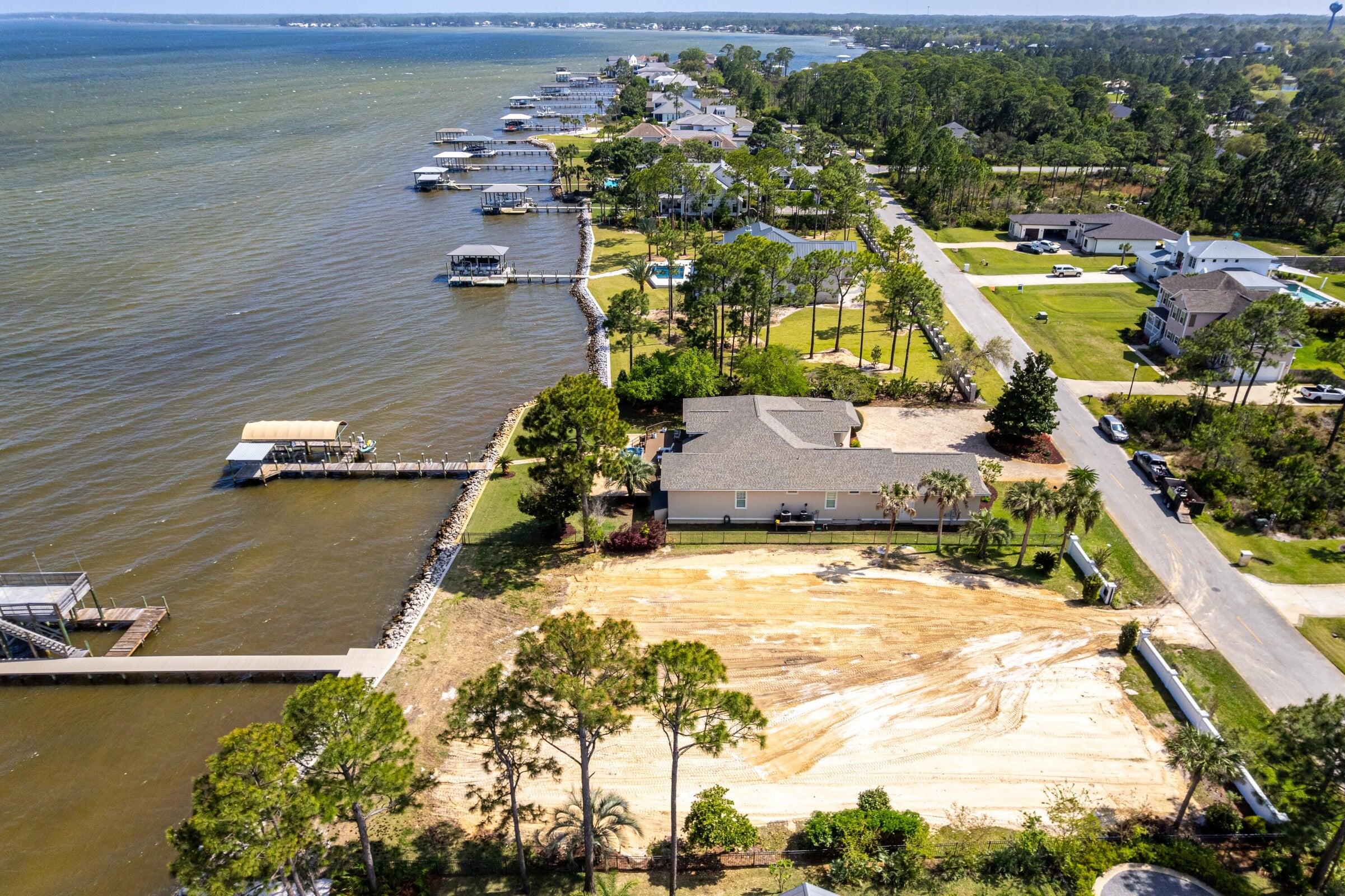 DRIFTWOOD ESTATES - Land