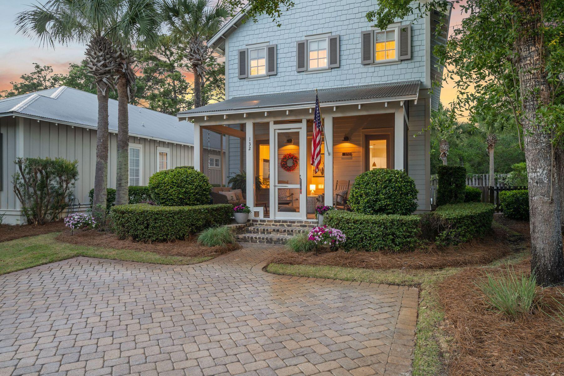 CARSON OAKS - Residential