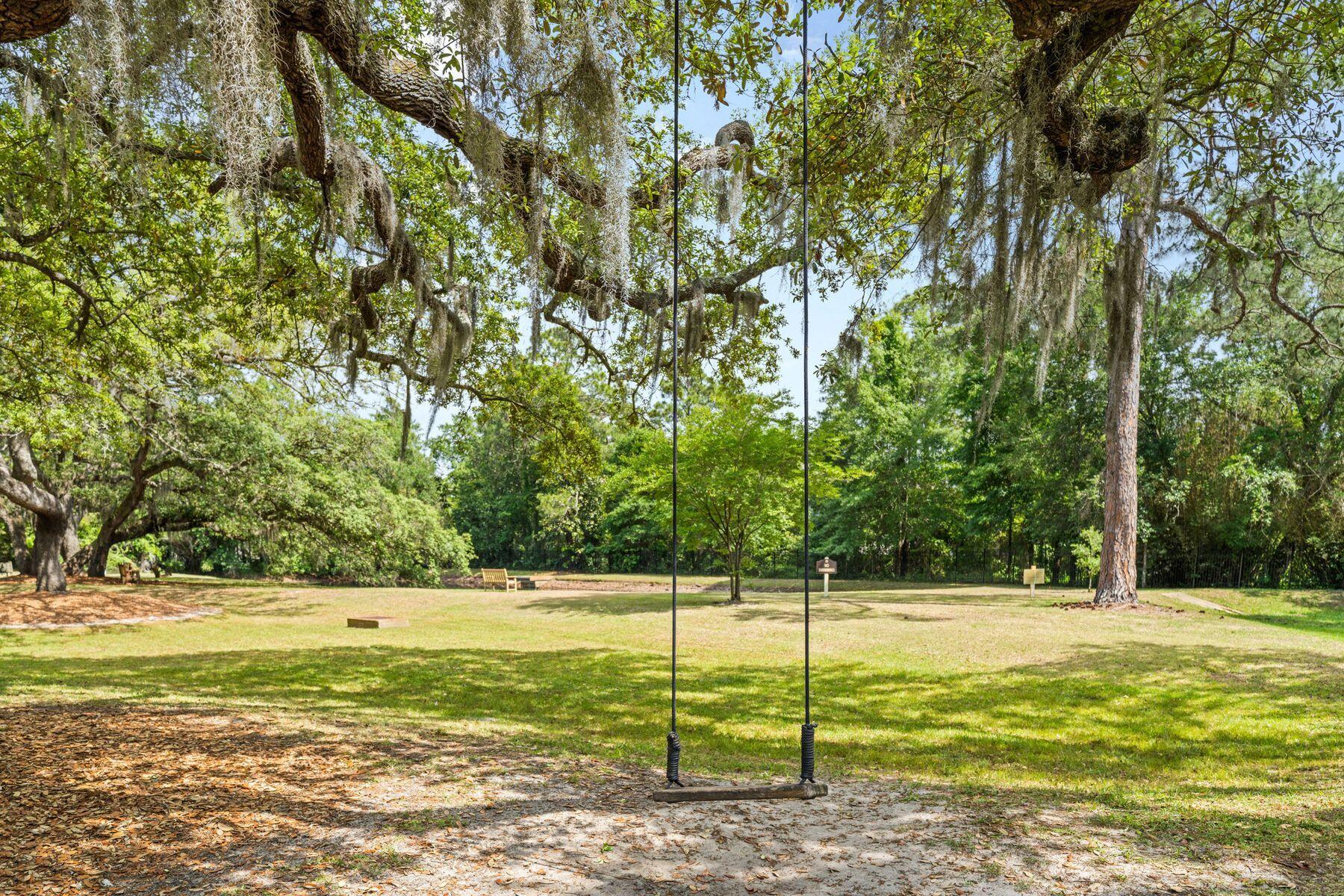 CARSON OAKS - Residential