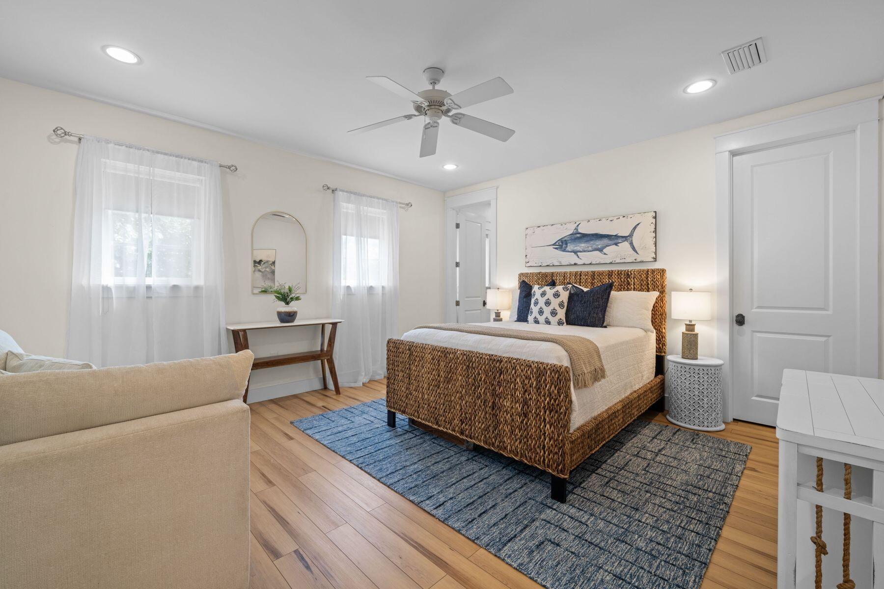 CARSON OAKS - Residential