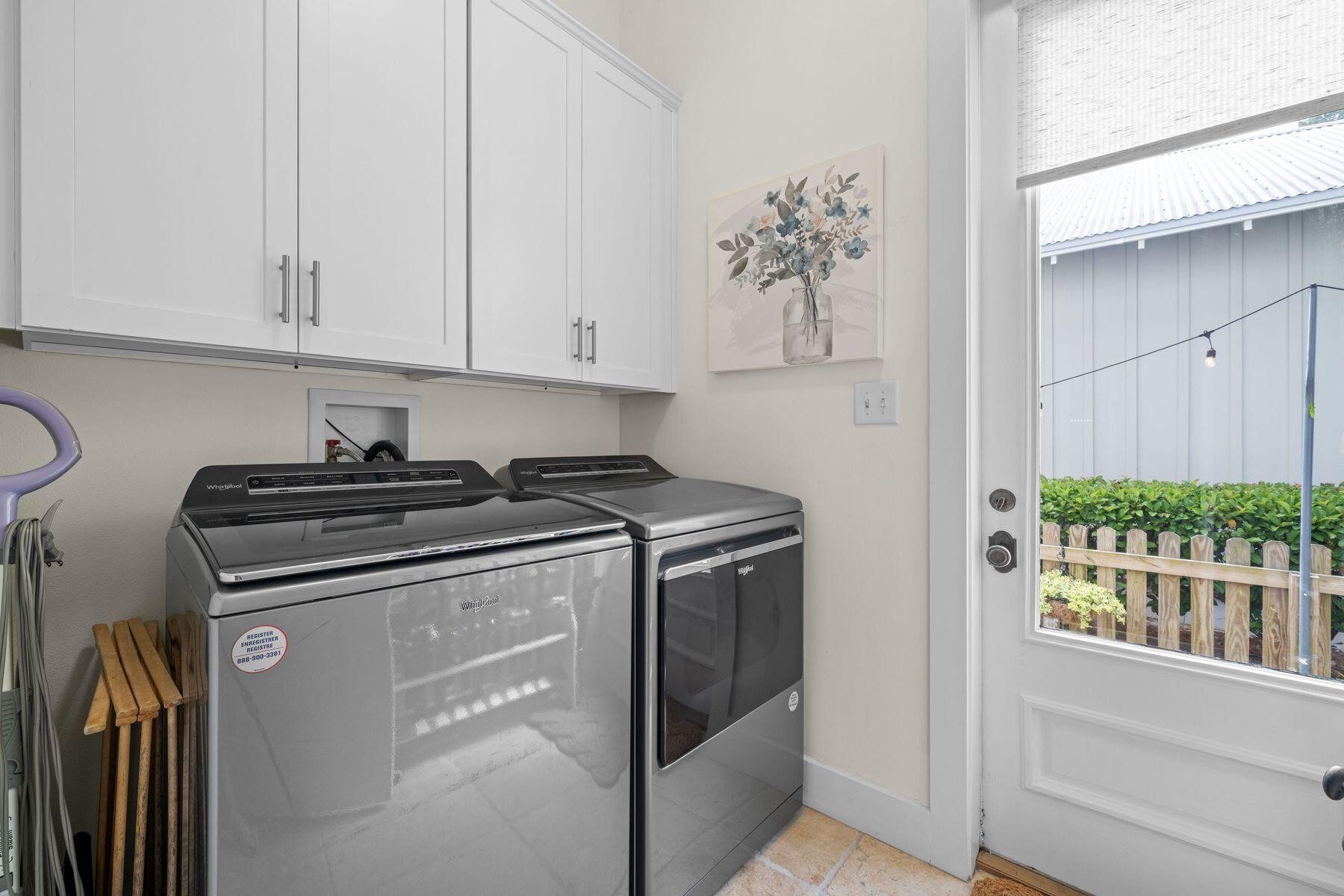 CARSON OAKS - Residential