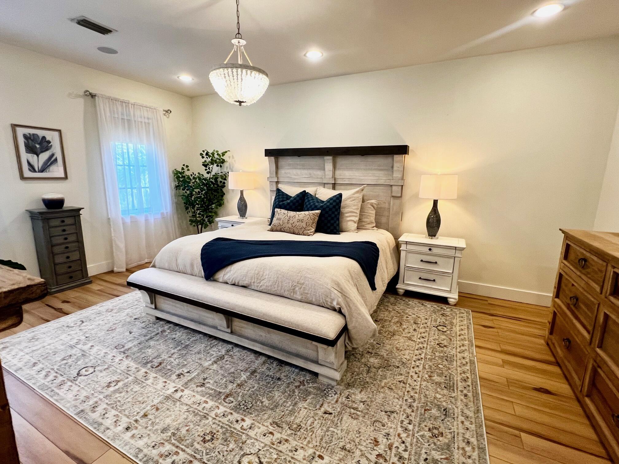 CARSON OAKS - Residential