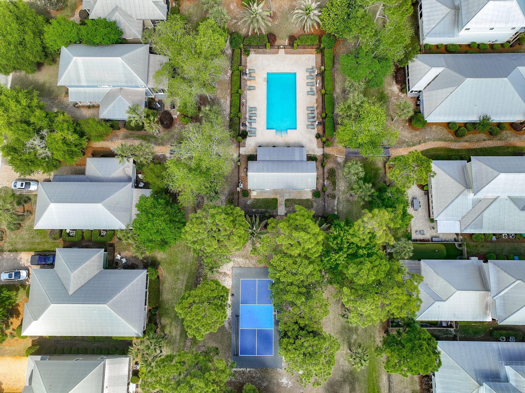 CARSON OAKS - Residential