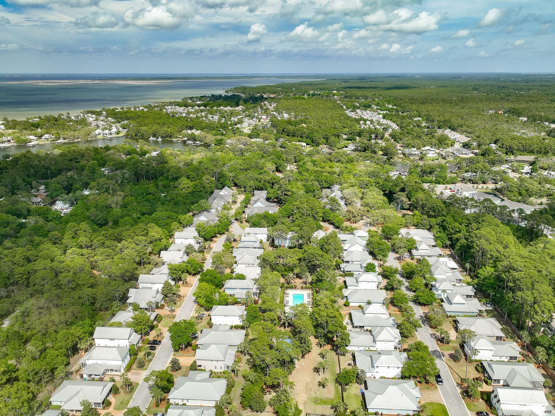 CARSON OAKS - Residential