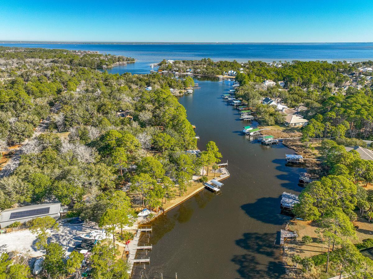 CARSON OAKS - Residential