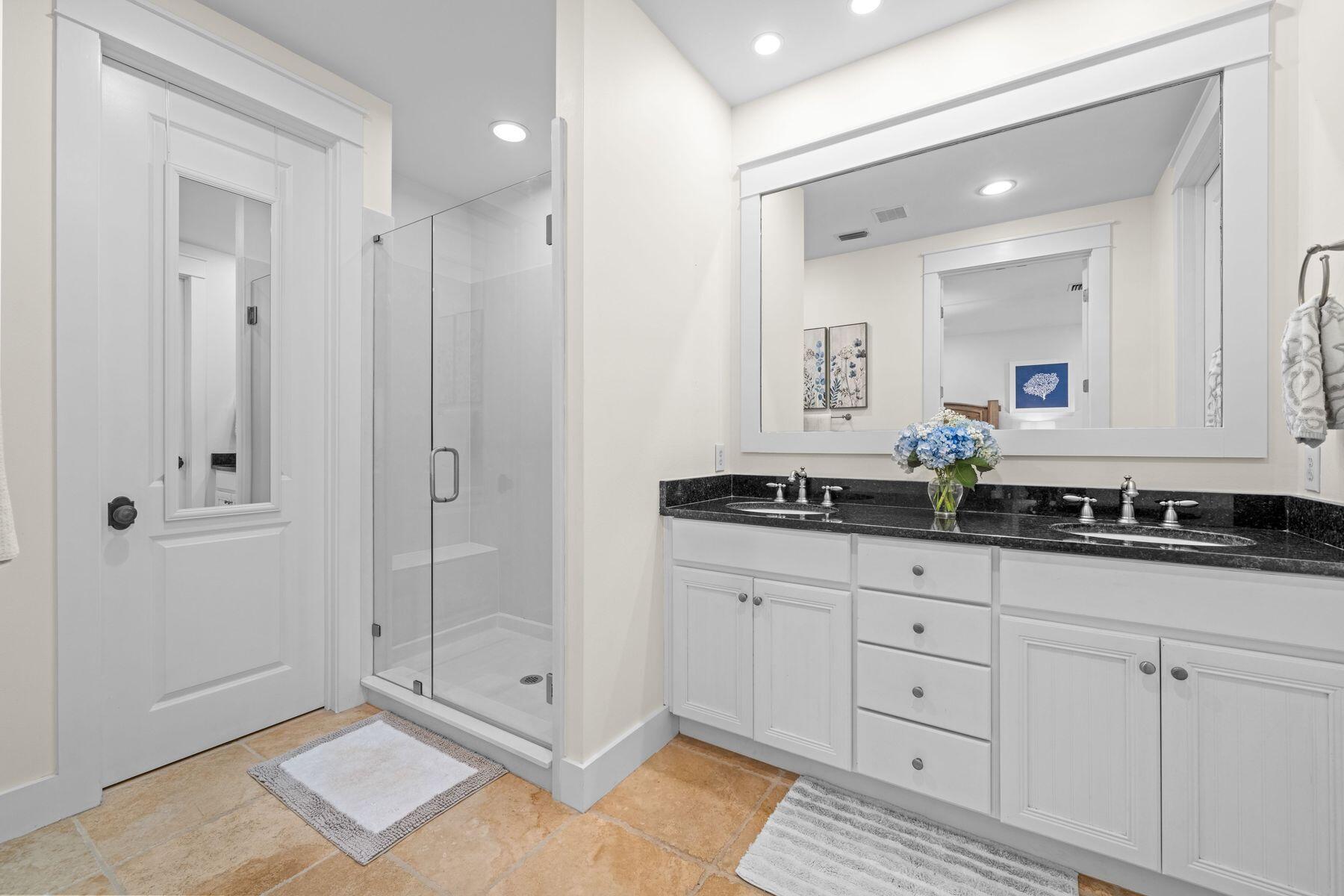 CARSON OAKS - Residential