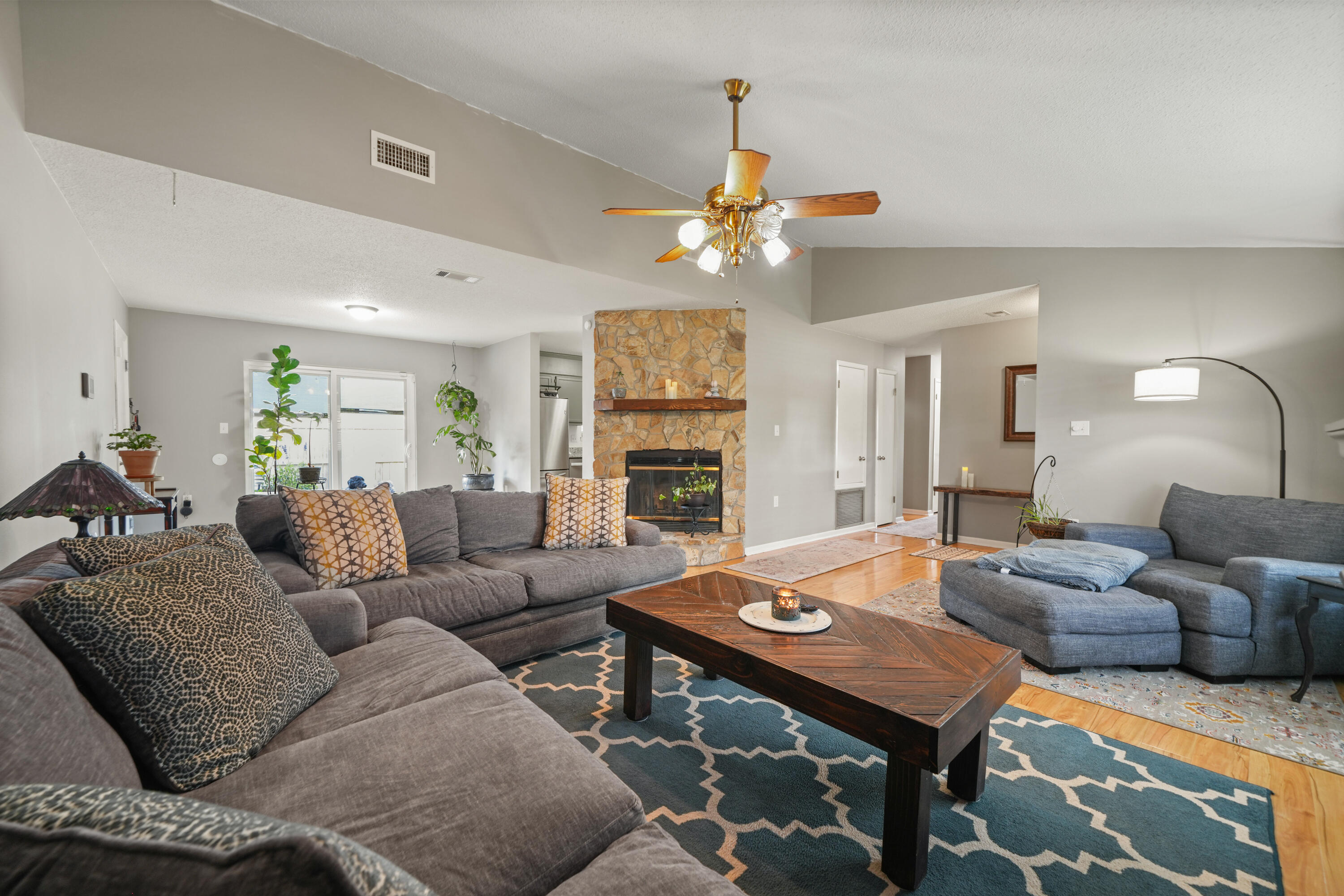 QUAIL RUN - Residential