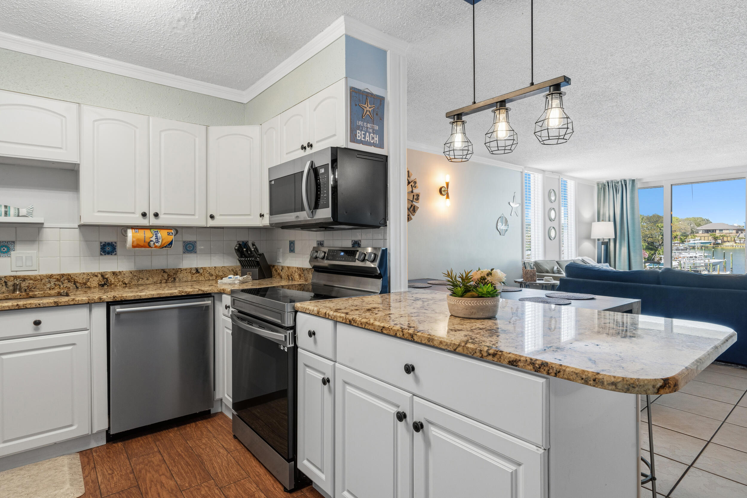 DOLPHIN POINT CONDO - Residential