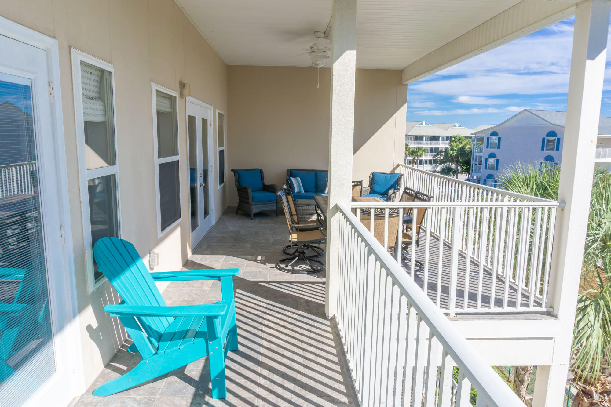 PAVILION PALMS - Residential