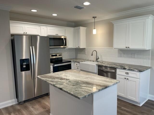 HELMS & ALLEN - Residential Lease