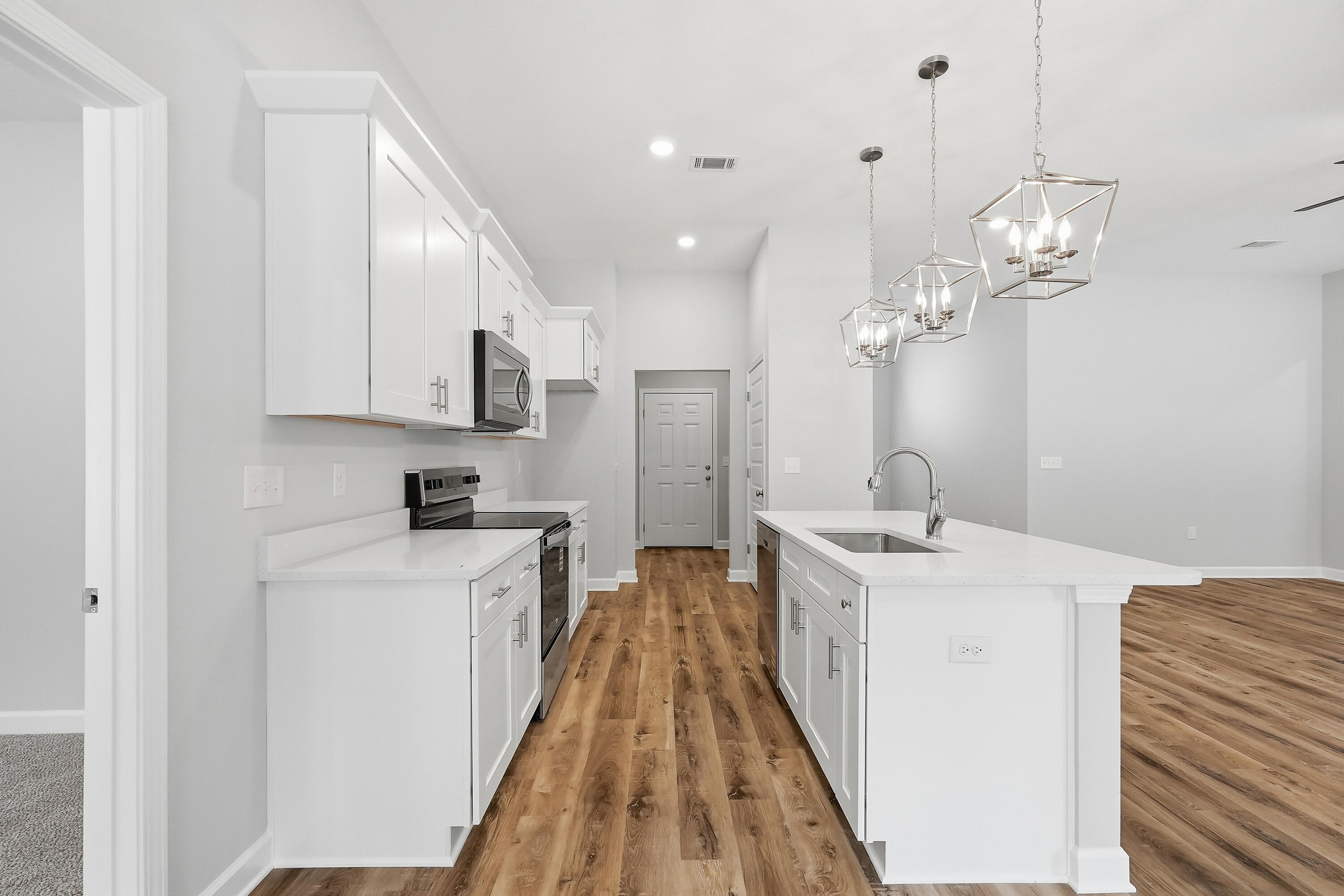 SOUTHERN CHARM - Residential