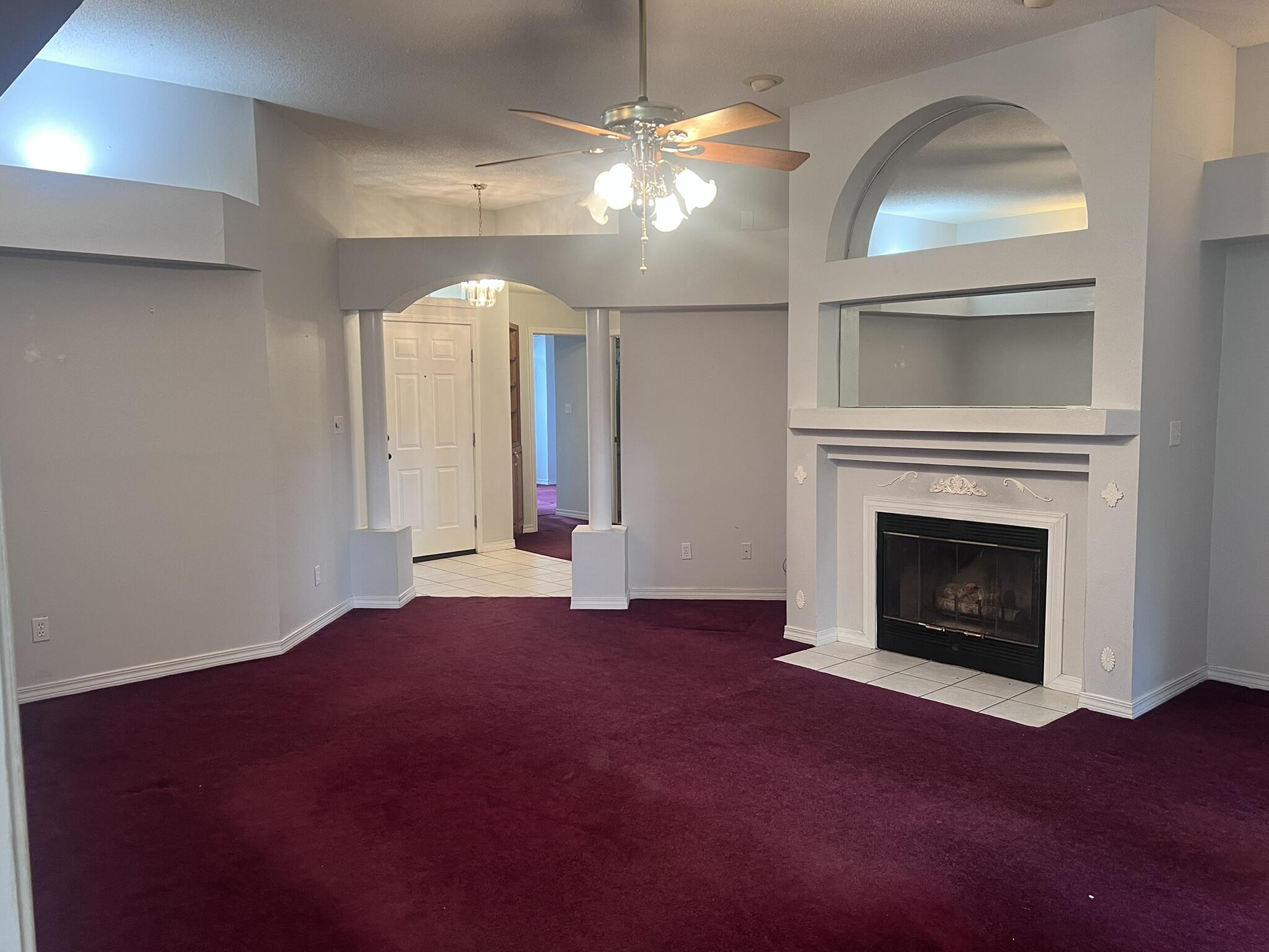 LAKE HOLLEY ESTATES - Residential Lease