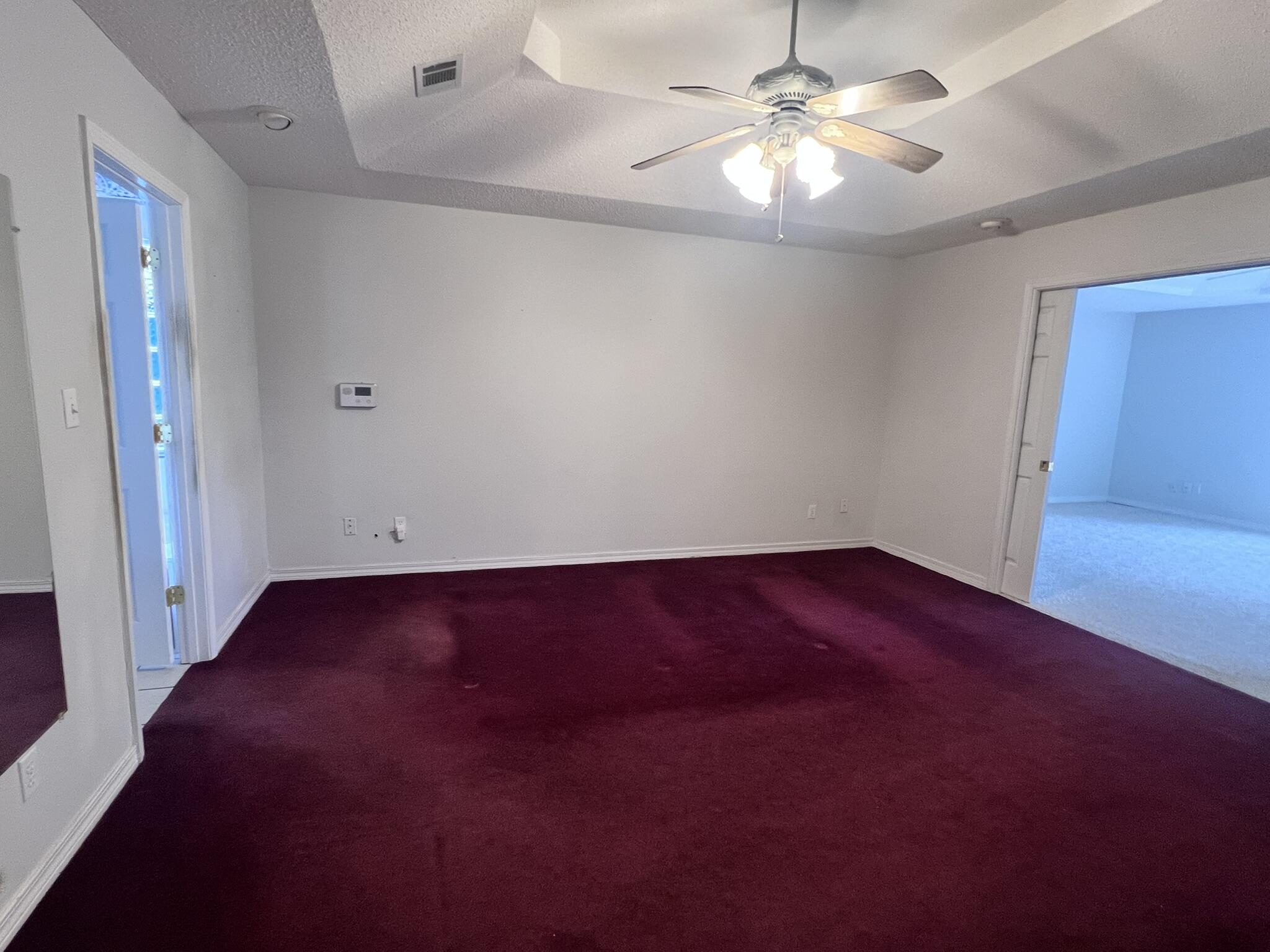 LAKE HOLLEY ESTATES - Residential Lease