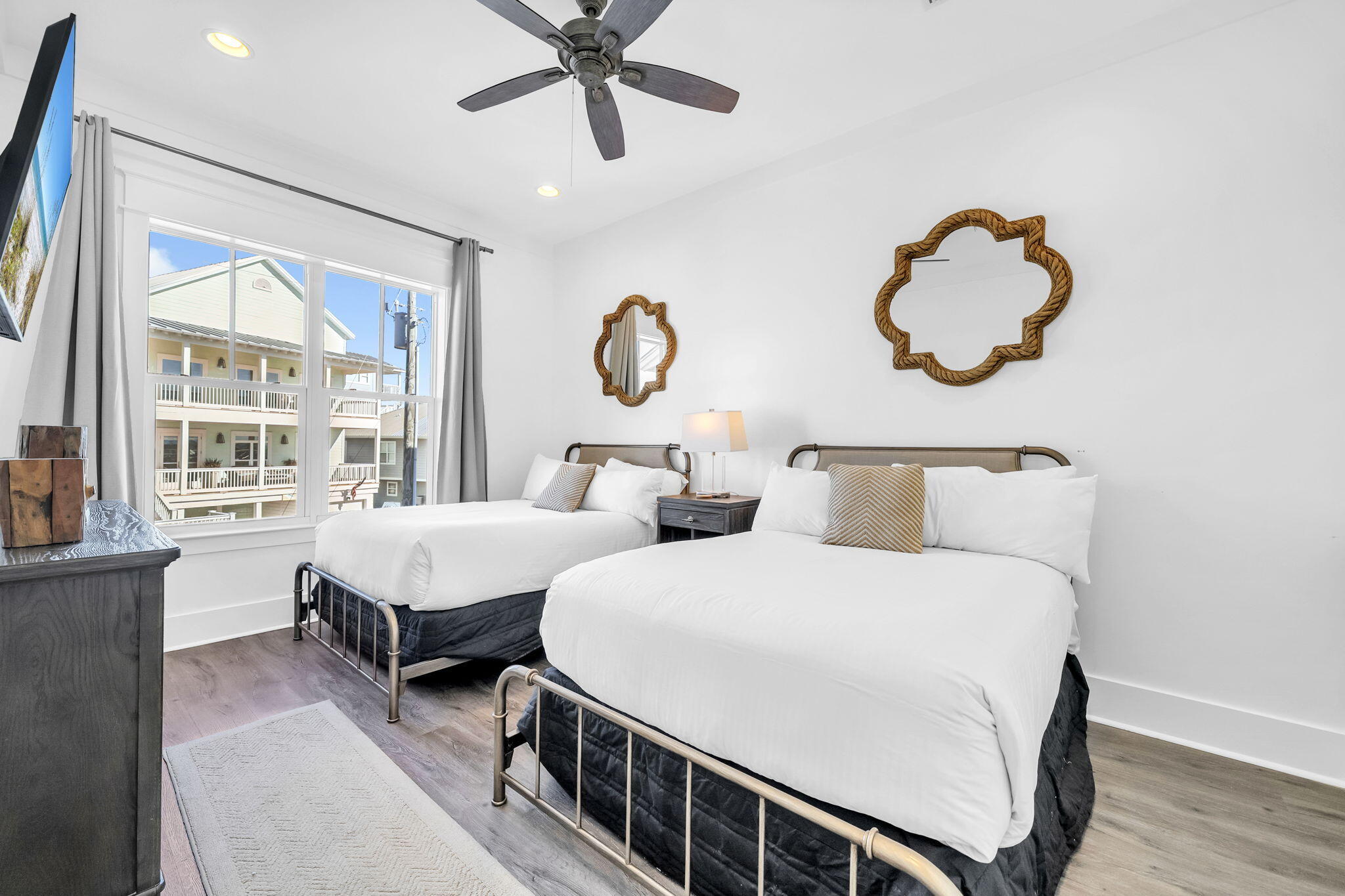 GRAYTON BEACH - Residential