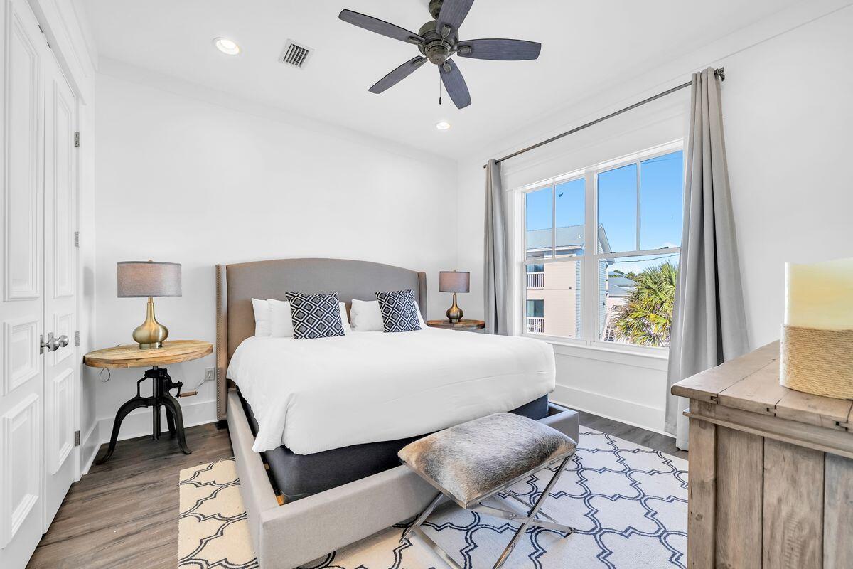 GRAYTON BEACH - Residential