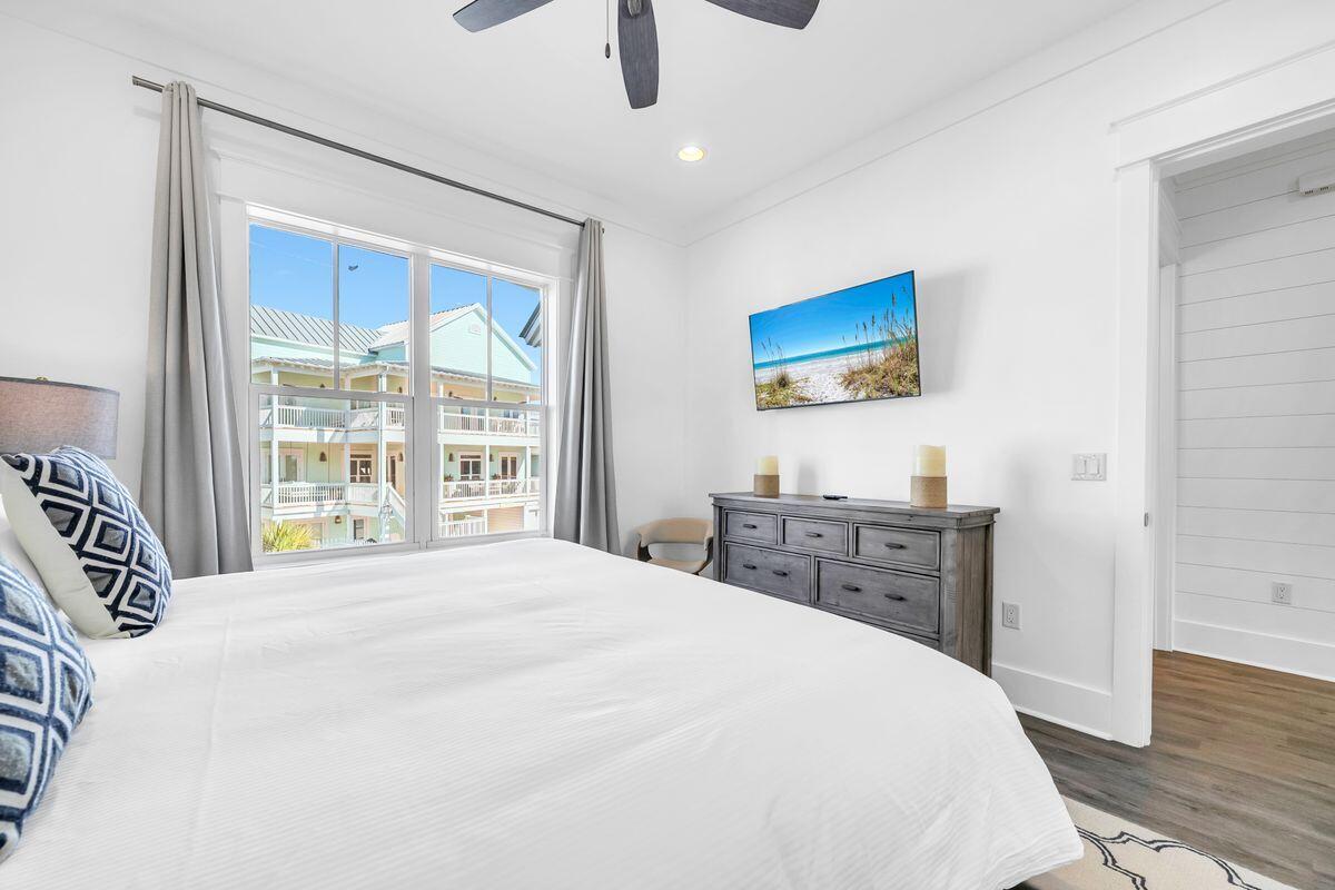 GRAYTON BEACH - Residential