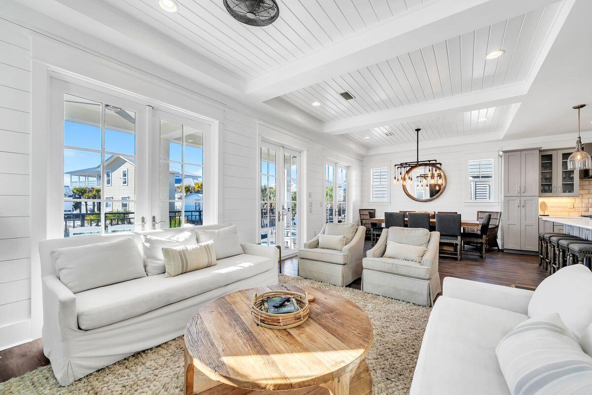 GRAYTON BEACH - Residential