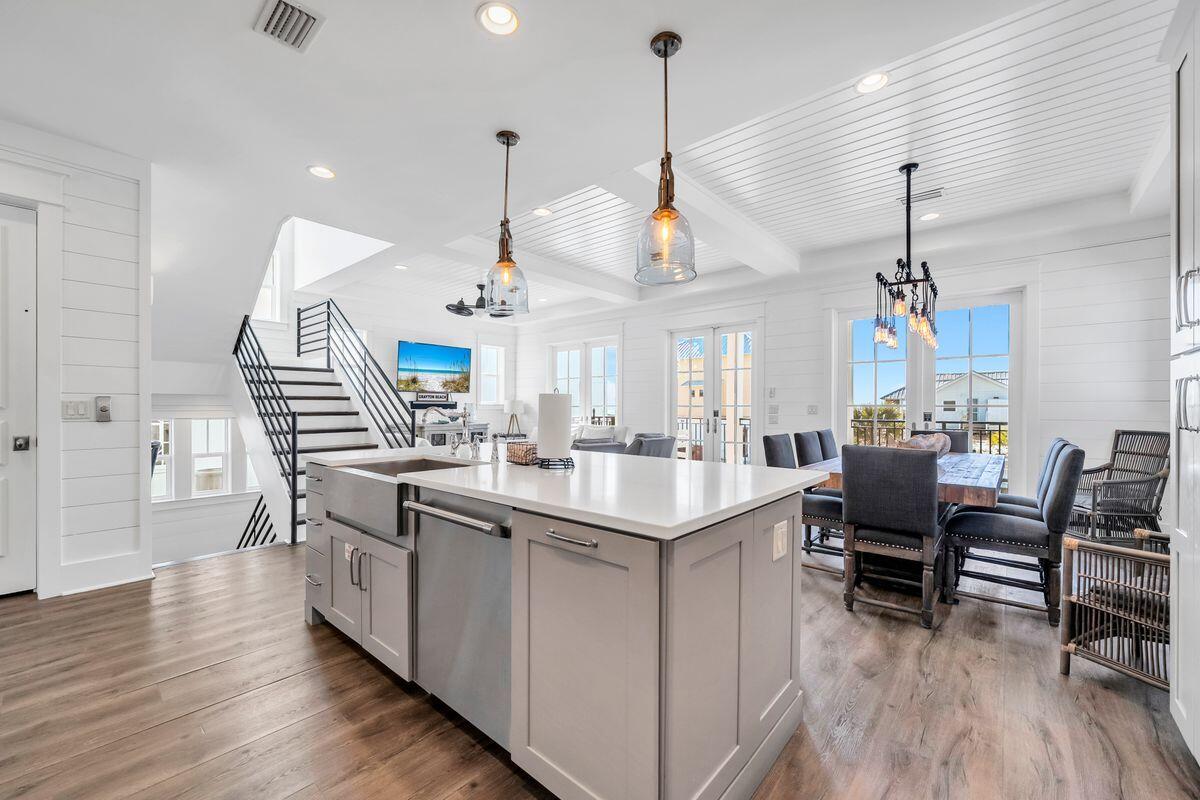 GRAYTON BEACH - Residential