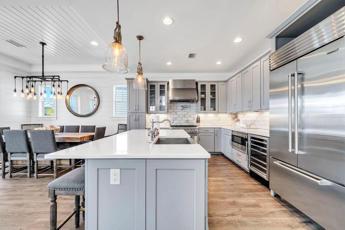 GRAYTON BEACH - Residential