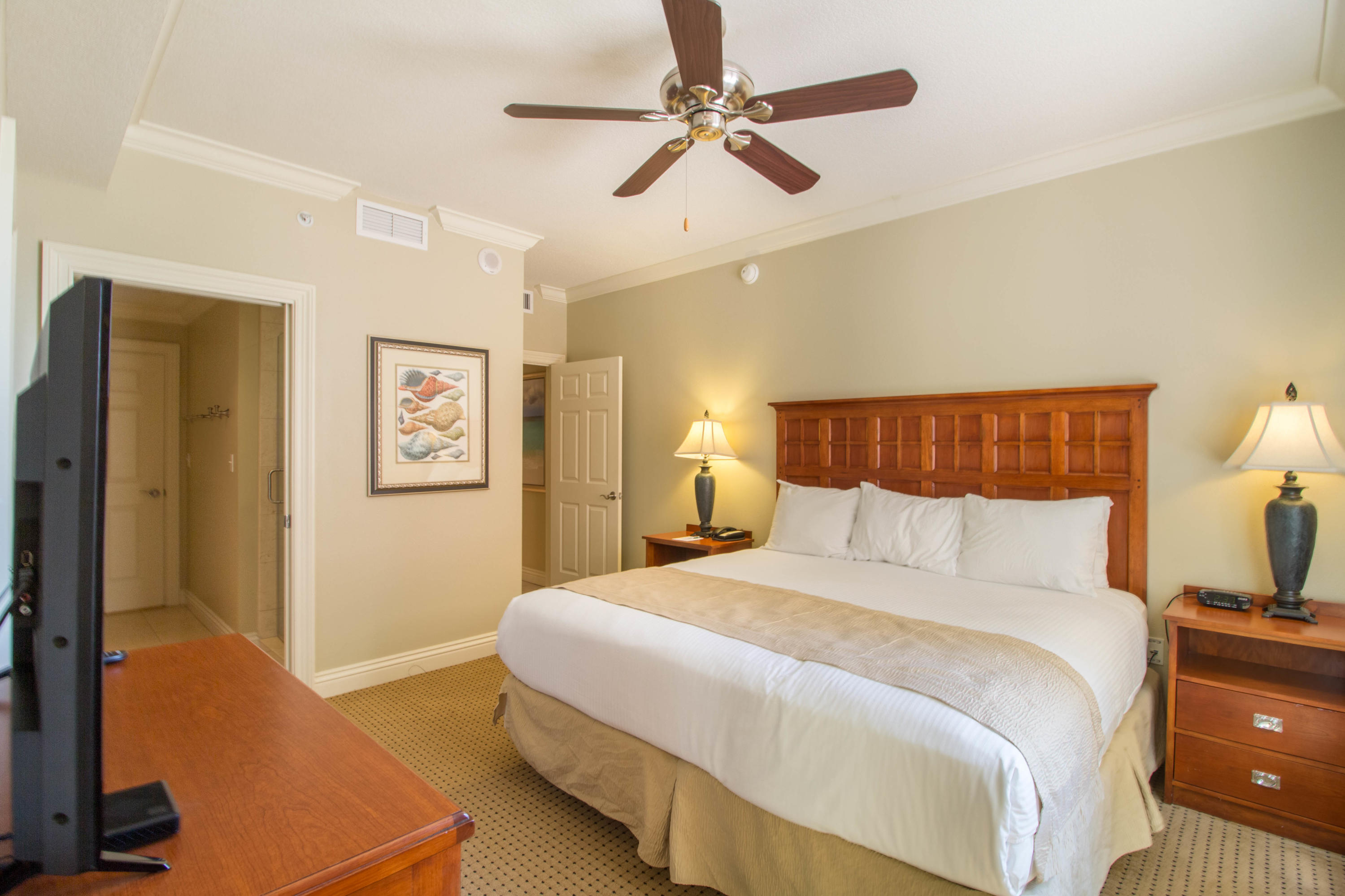 EMERALD GRANDE - Residential