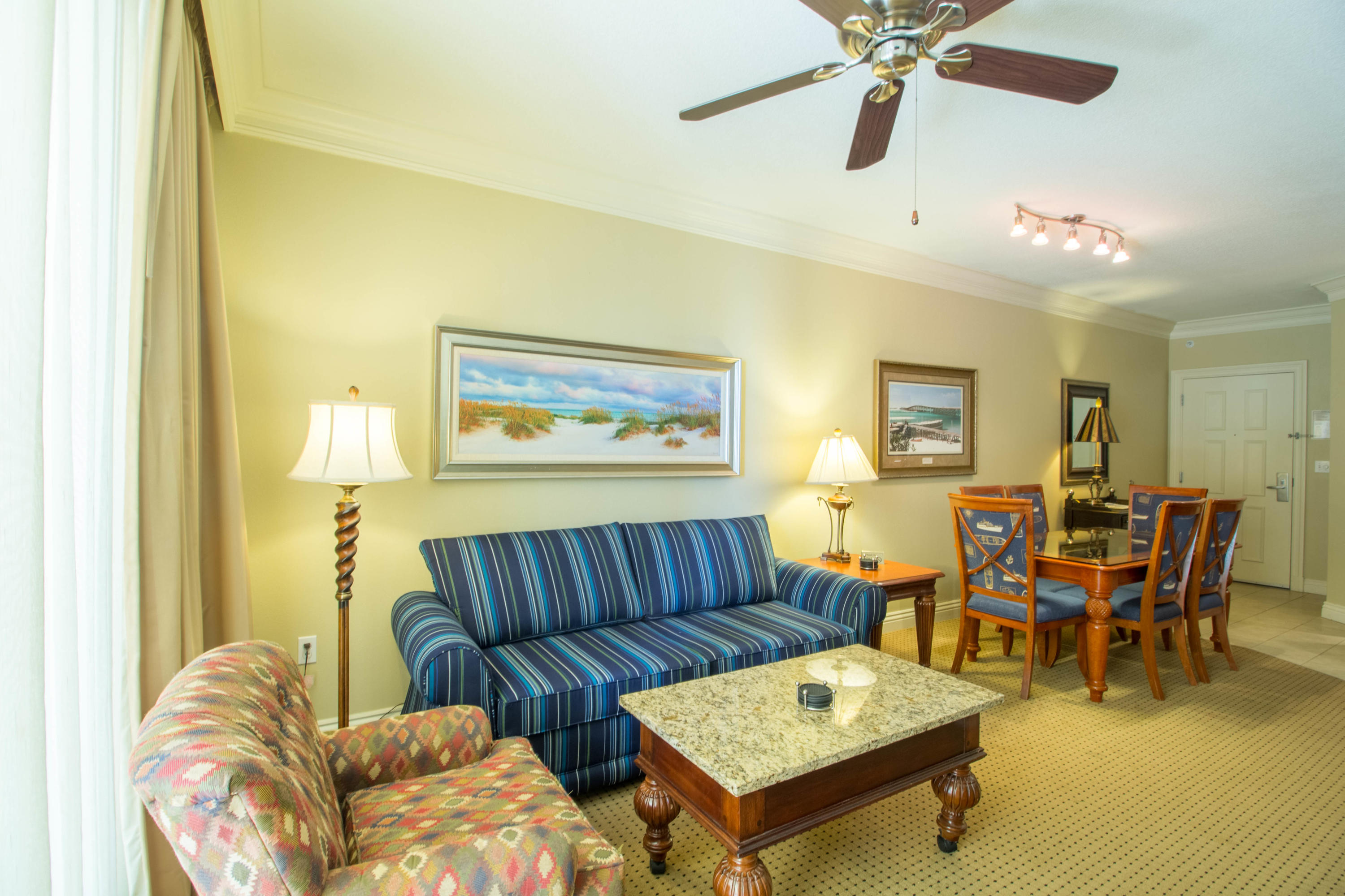 EMERALD GRANDE - Residential