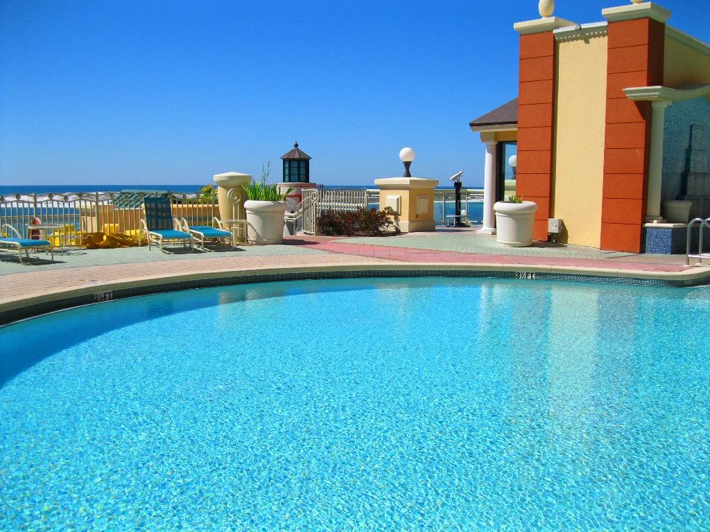 EMERALD GRANDE - Residential