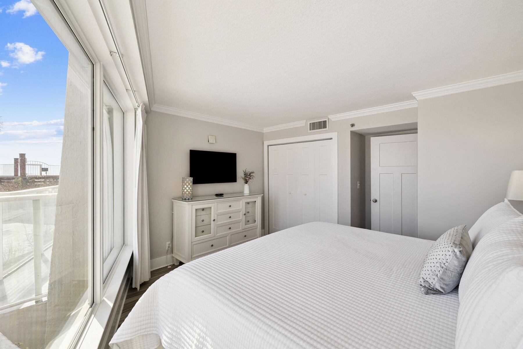 BEACHSIDE TWO - Residential