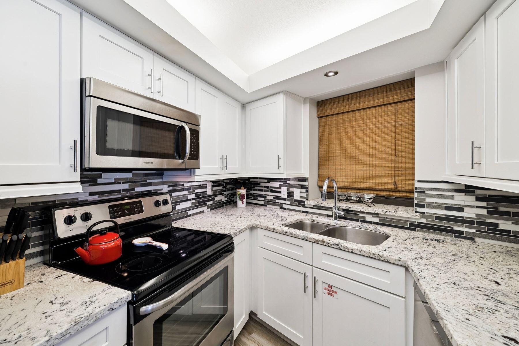 BEACHSIDE TWO - Residential