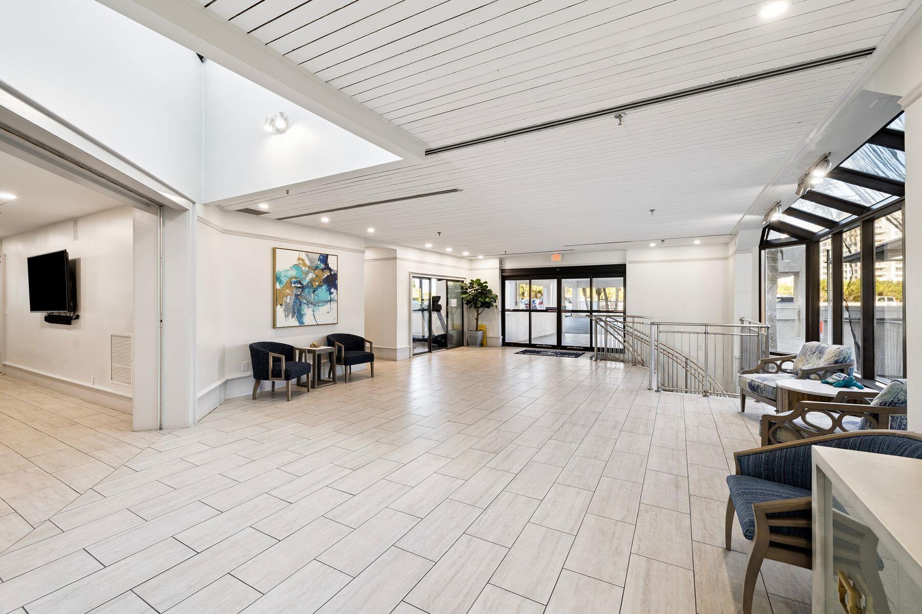 BEACHSIDE TWO - Residential